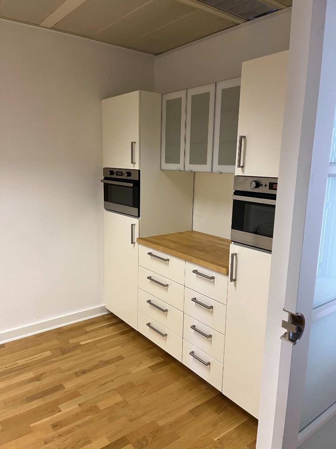 Commercial for rent in Brussels - photo 5