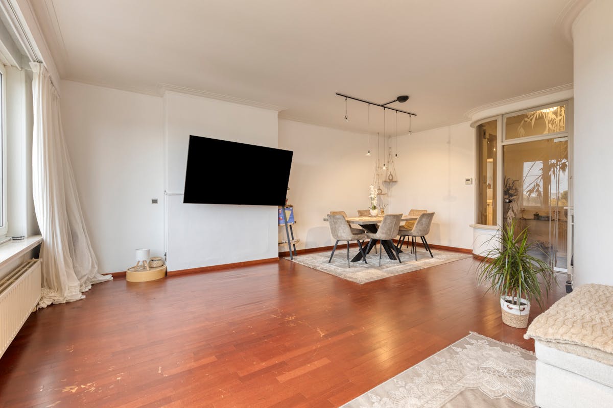 Lichtrijk dakappartement met 2 slaapkamers te koop in Wilrijk - foto 3