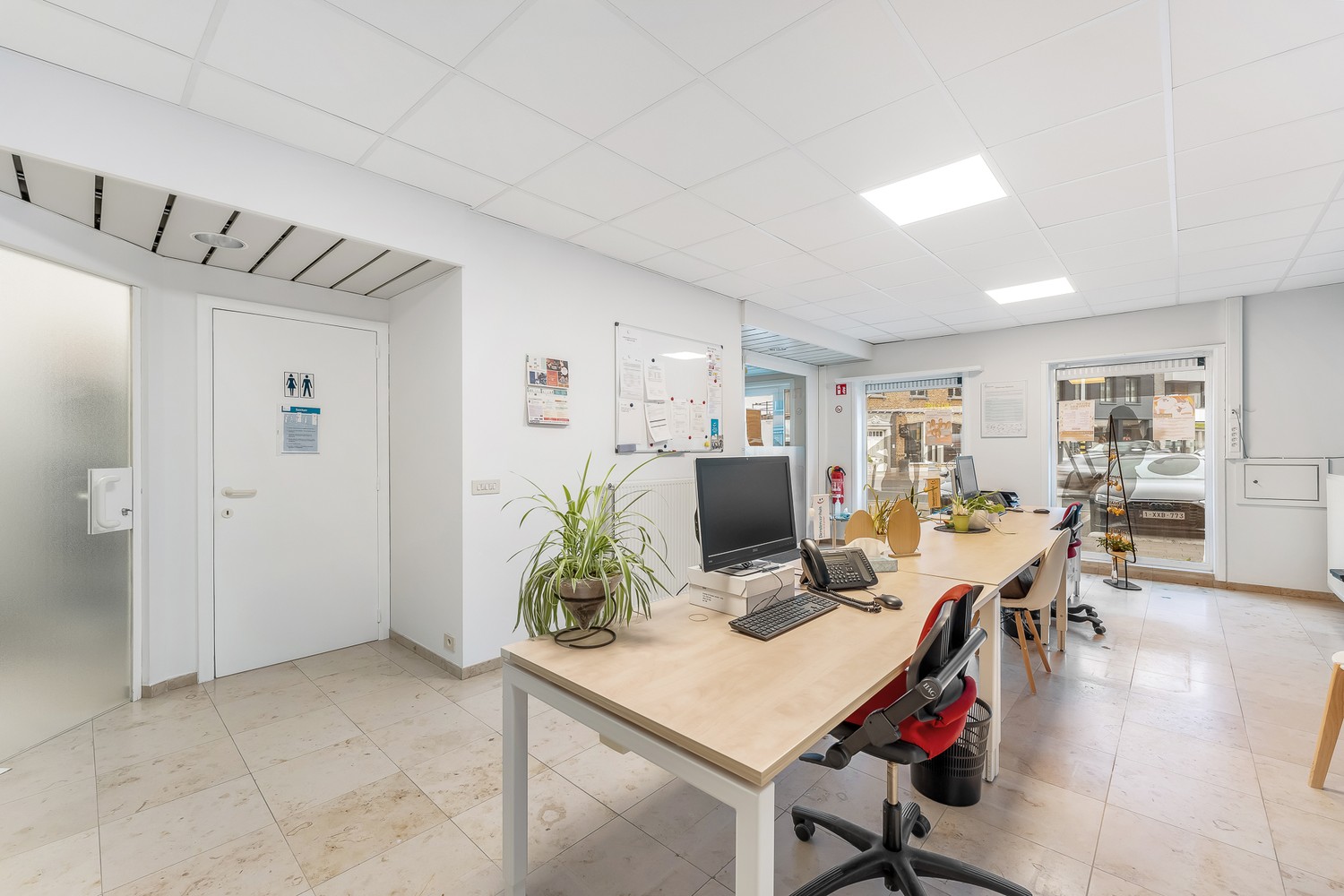 Handelsgelijkvloers in centrum van Putte - foto 3