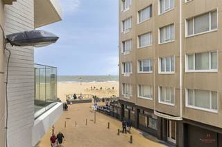 This well-kept and furnished studio apartment is located in Ostend, on a central location with numerous stores, restaurants and public...