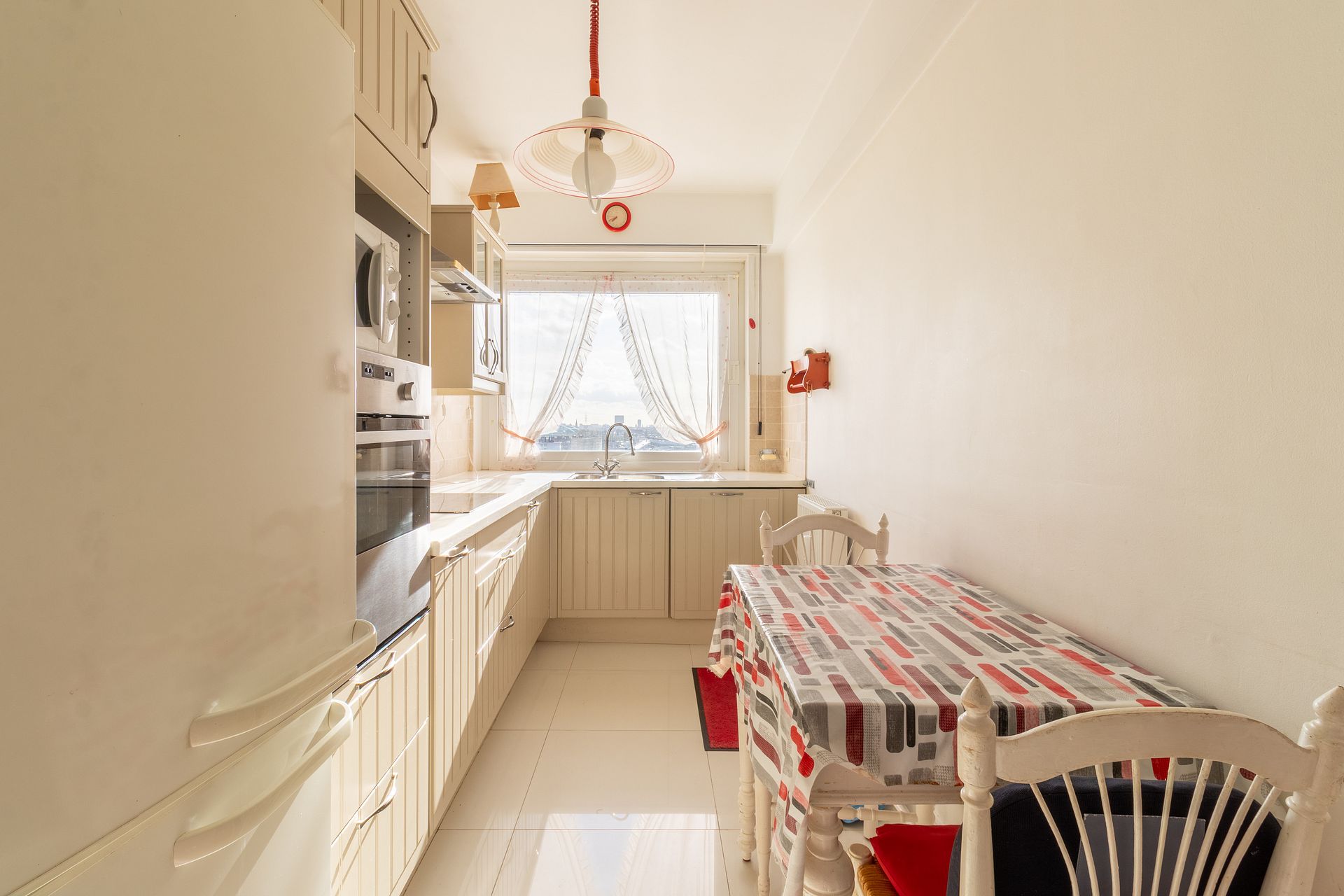 Ruim appartement met panoramisch uitzicht over Antwerpen - foto 5