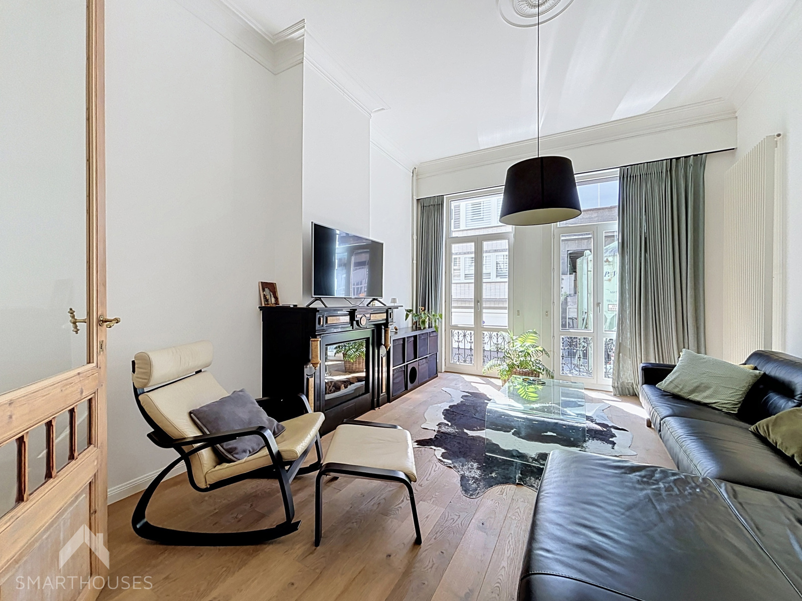Ruim karaktervol herenhuis met 4 slpks op 750m van strand - foto 4