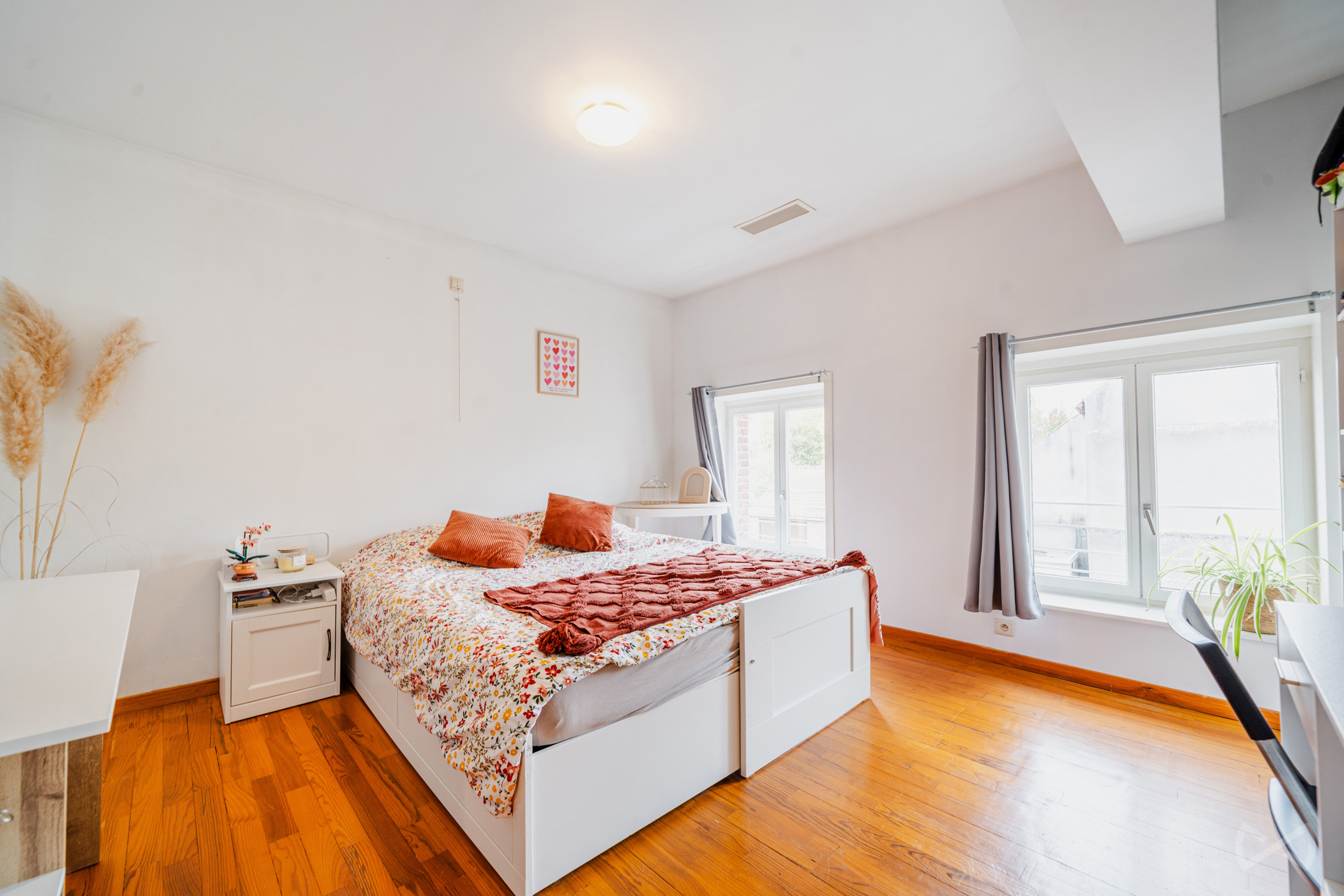 Gebouw van rapport inclusief twee appartementen – ideaal voor investeerder - foto 5