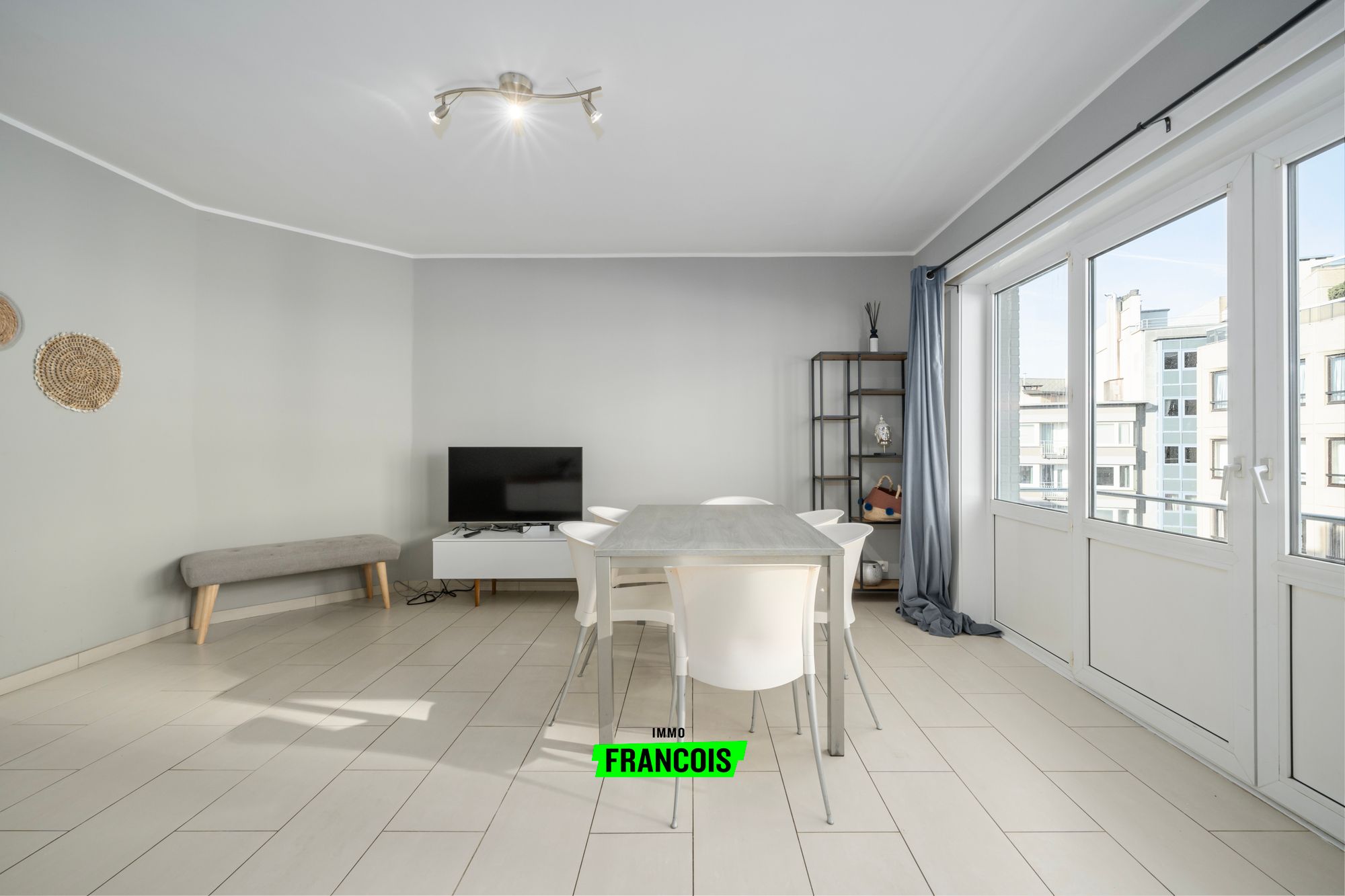 Instapklaar appartement pal in centrum Oostende. - foto 3