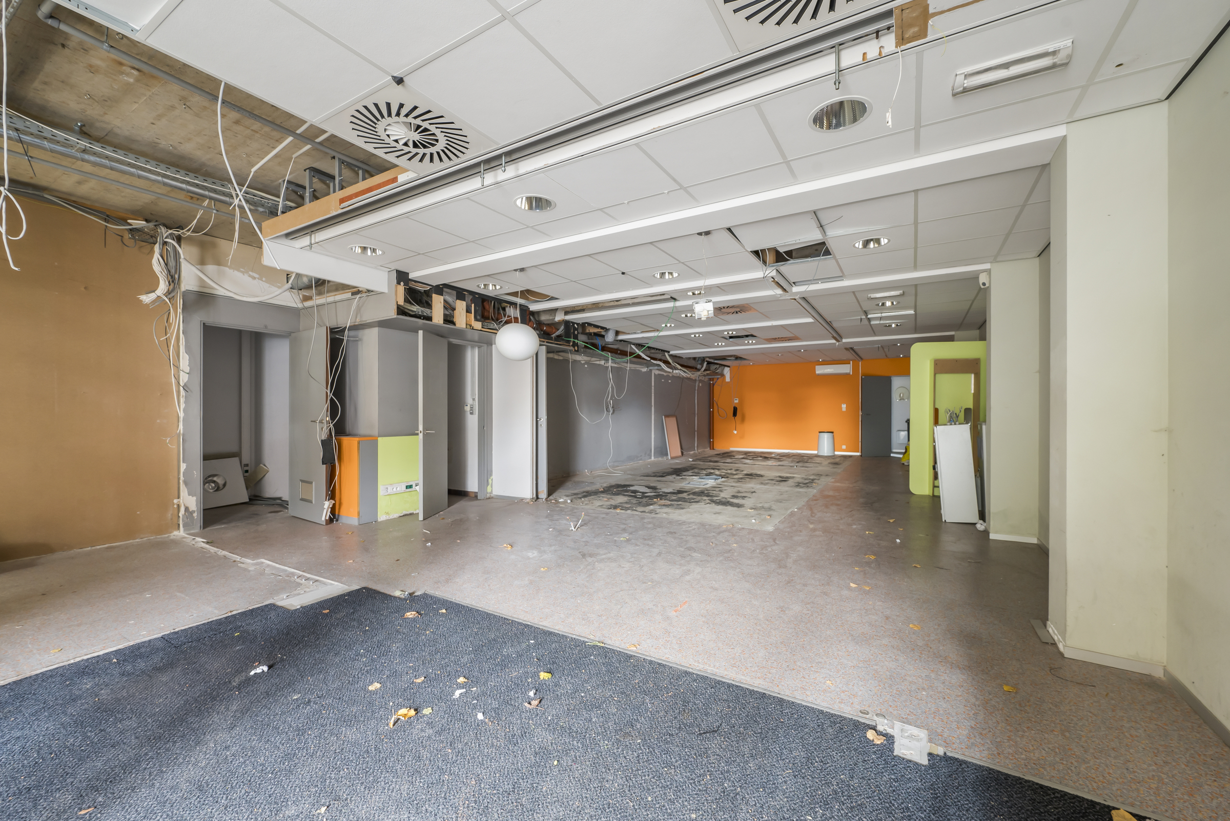 Handelspand in centrum Kruibeke te huur - foto 3