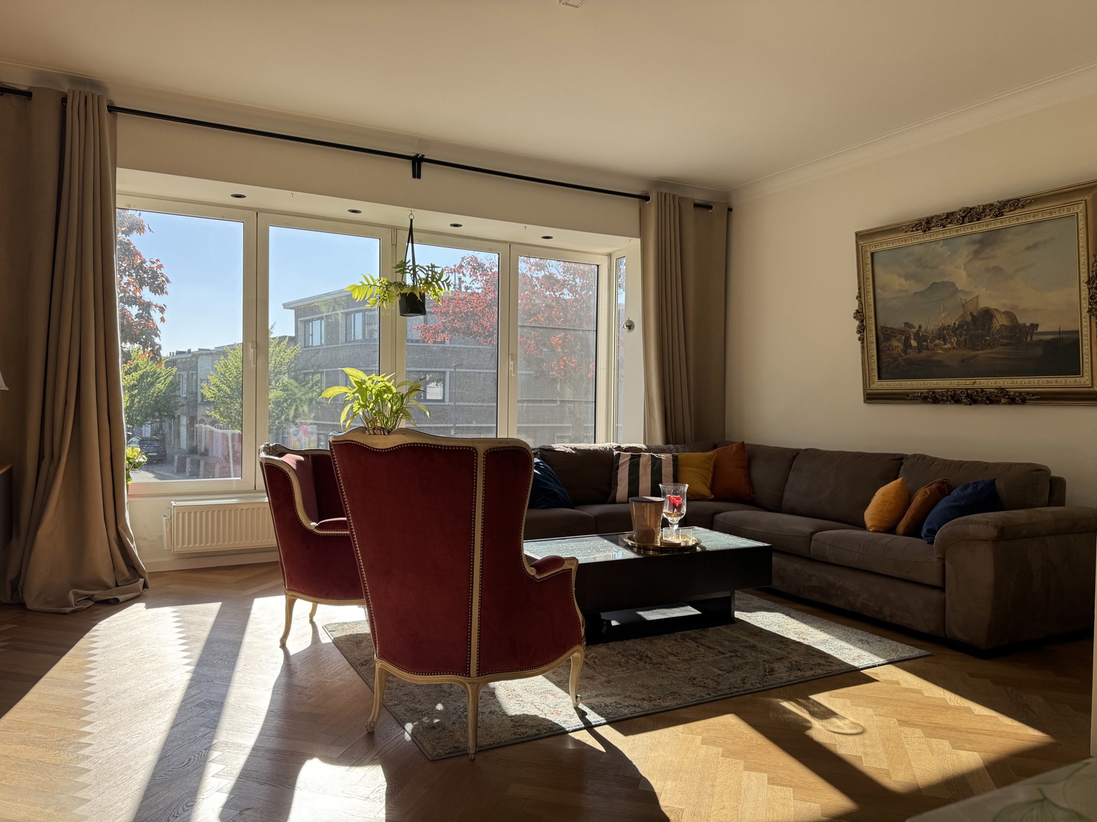 Gemeubelde instapklare woning met tuin en drie slaapkamers - foto 3