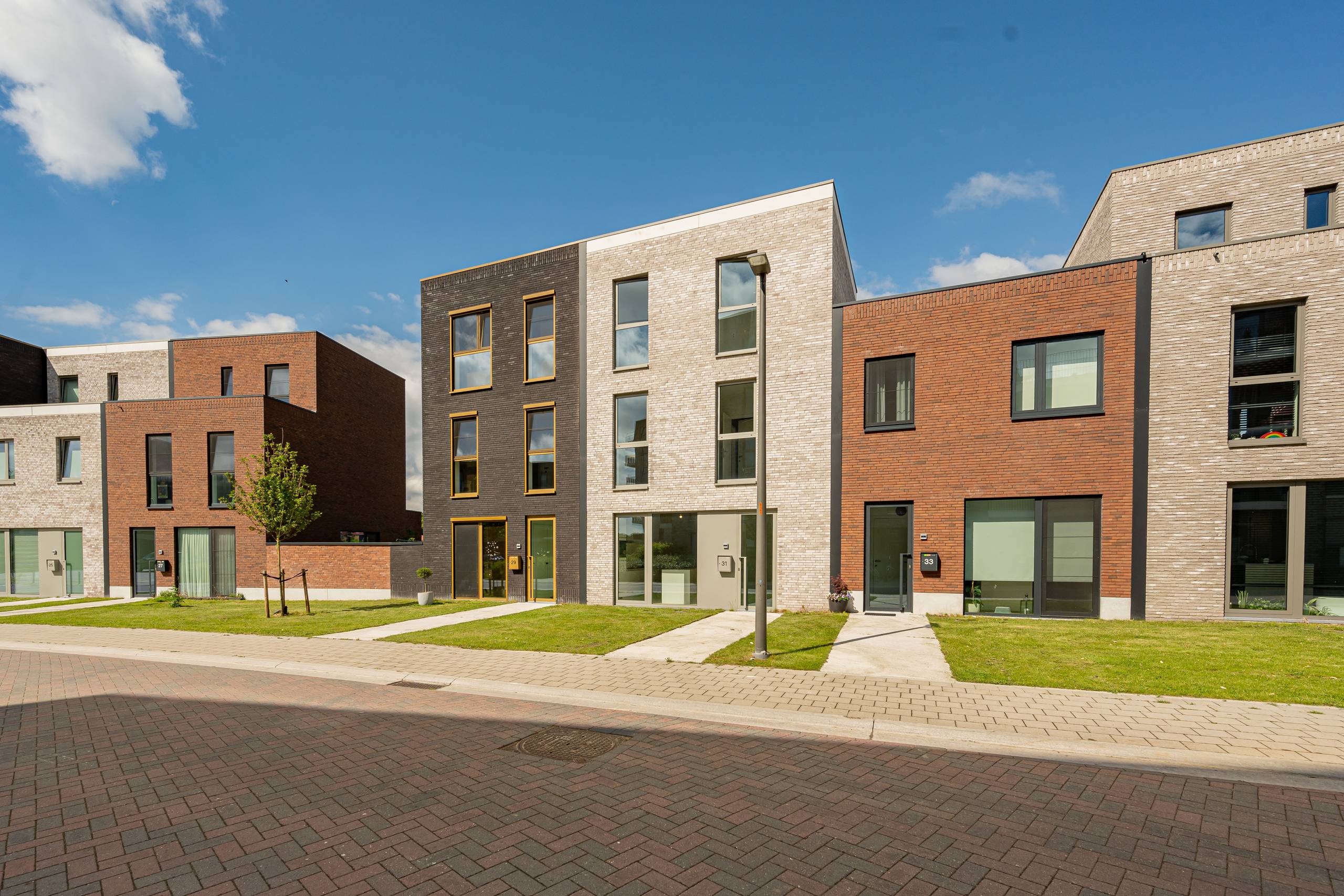 Moderne gezinswoning met tuin in Turnhout - foto 2