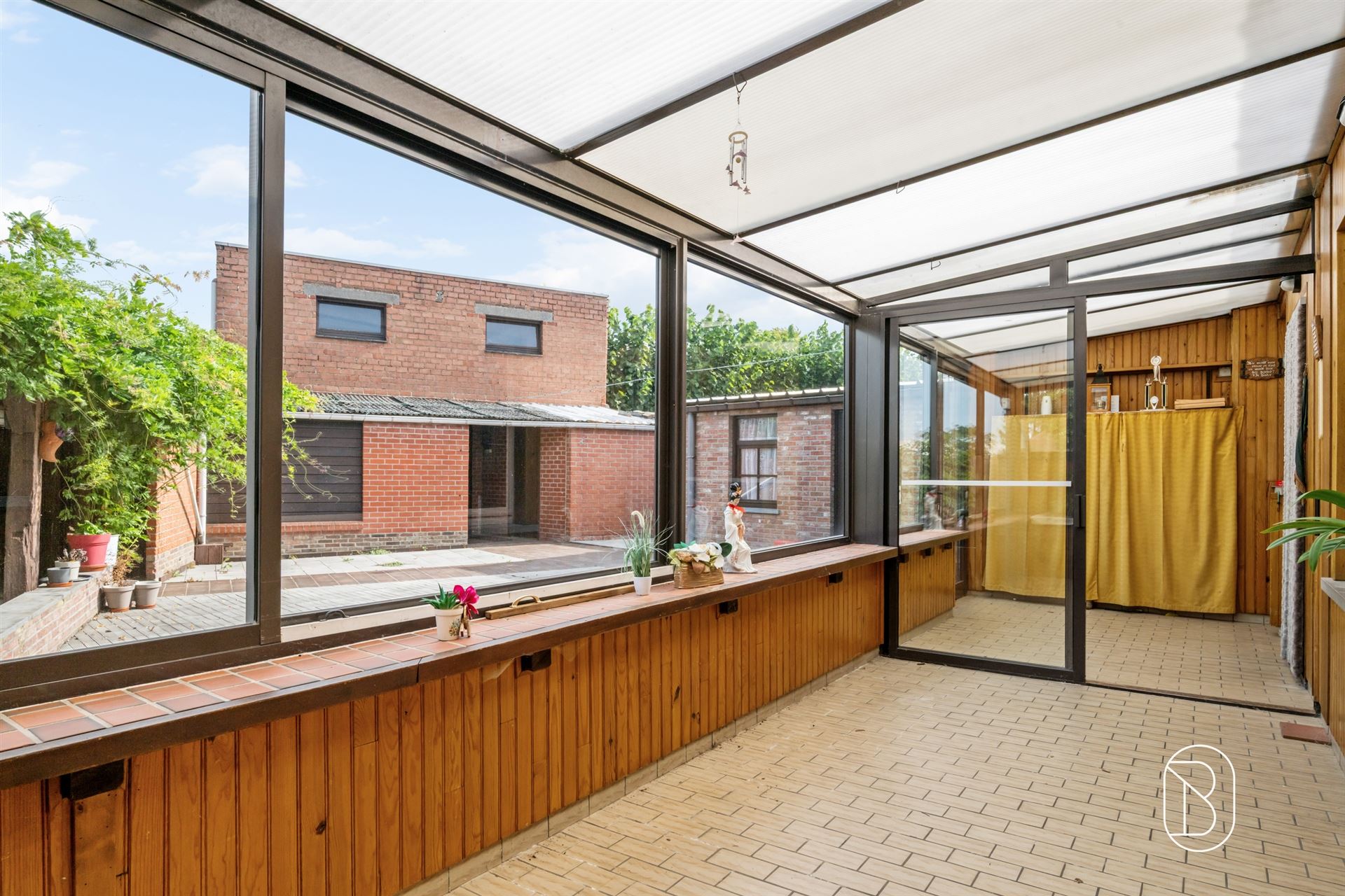 Zeer ruime woning met tal van mogelijkheden! - foto 5