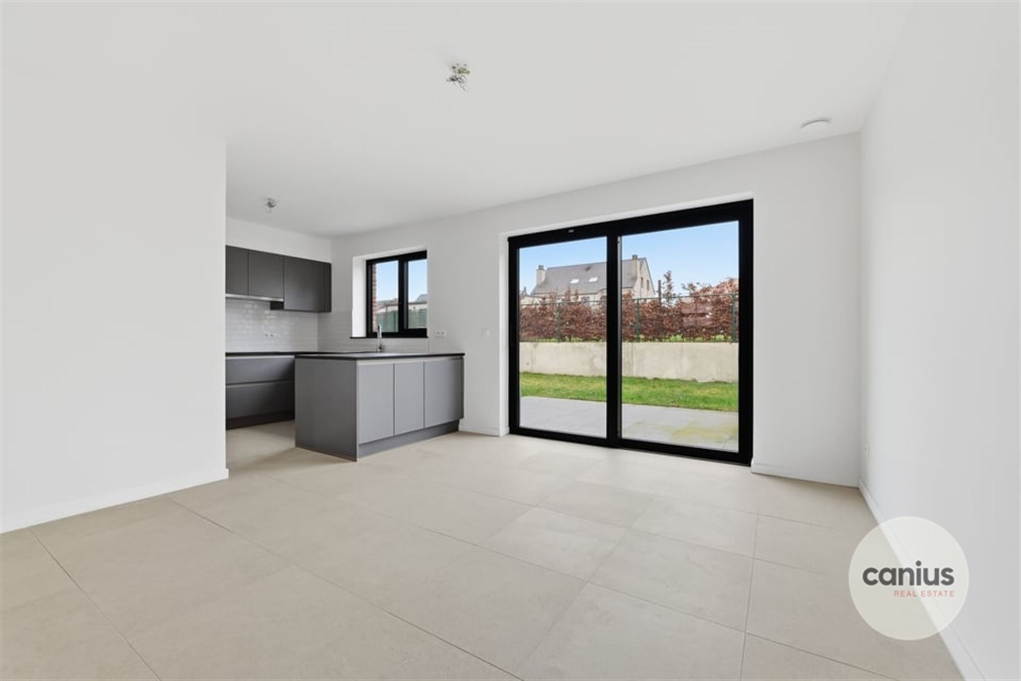 LANDELIJKE WONING MET 3 SLKS EN CARPORT - foto 5