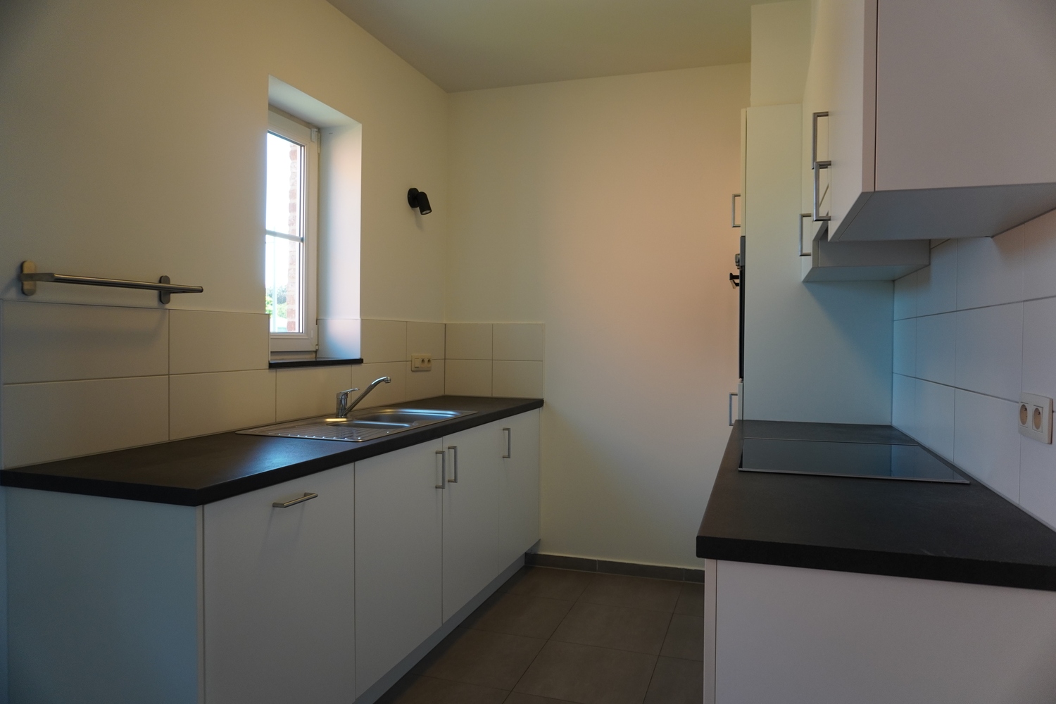 Apartment for rent in Kwaadmechelen with 2 bedrooms - photo 4