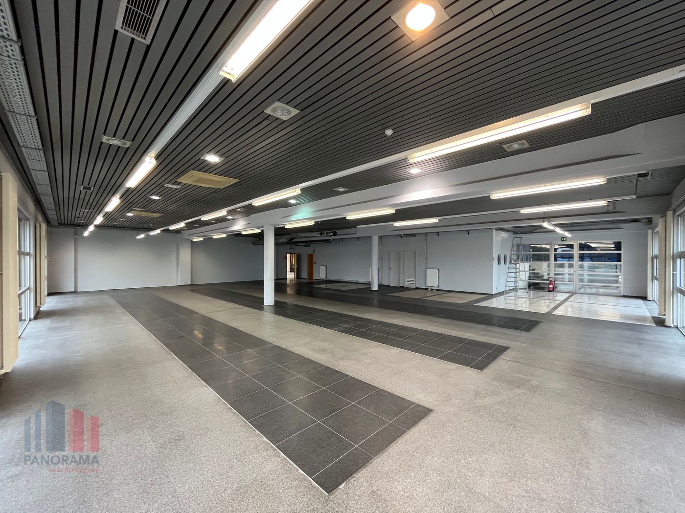 363 m² bedrijfsgebouw gelegen op amper 2 km van de E17 Deinze - foto 3