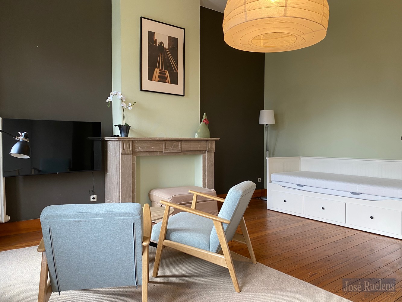 Trendy bemeubelde studio in Herenhuis aan de station van Leuven! - foto 5