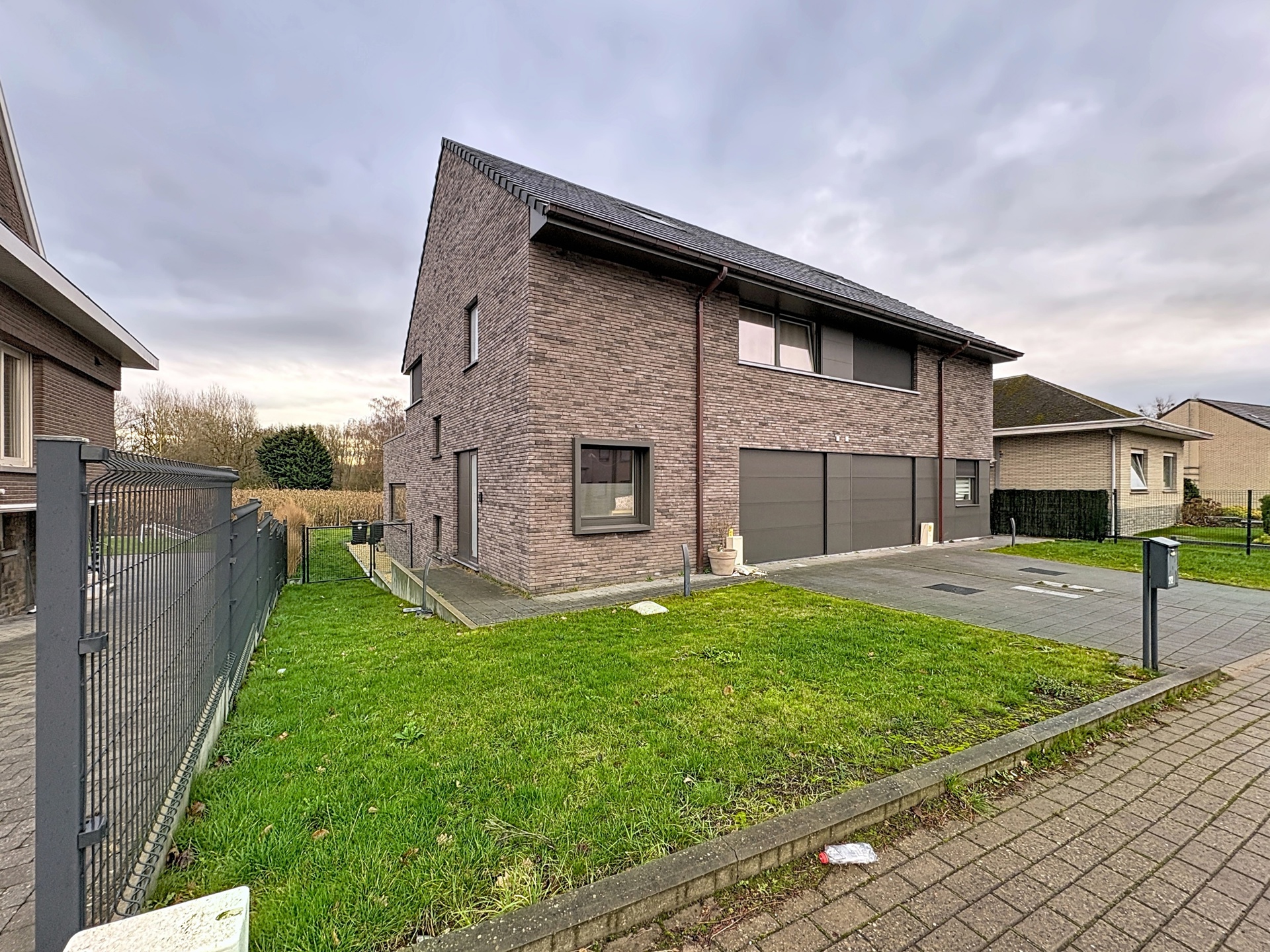 Huis te huur in Liedekerke met 4 slaapkamers - foto 2