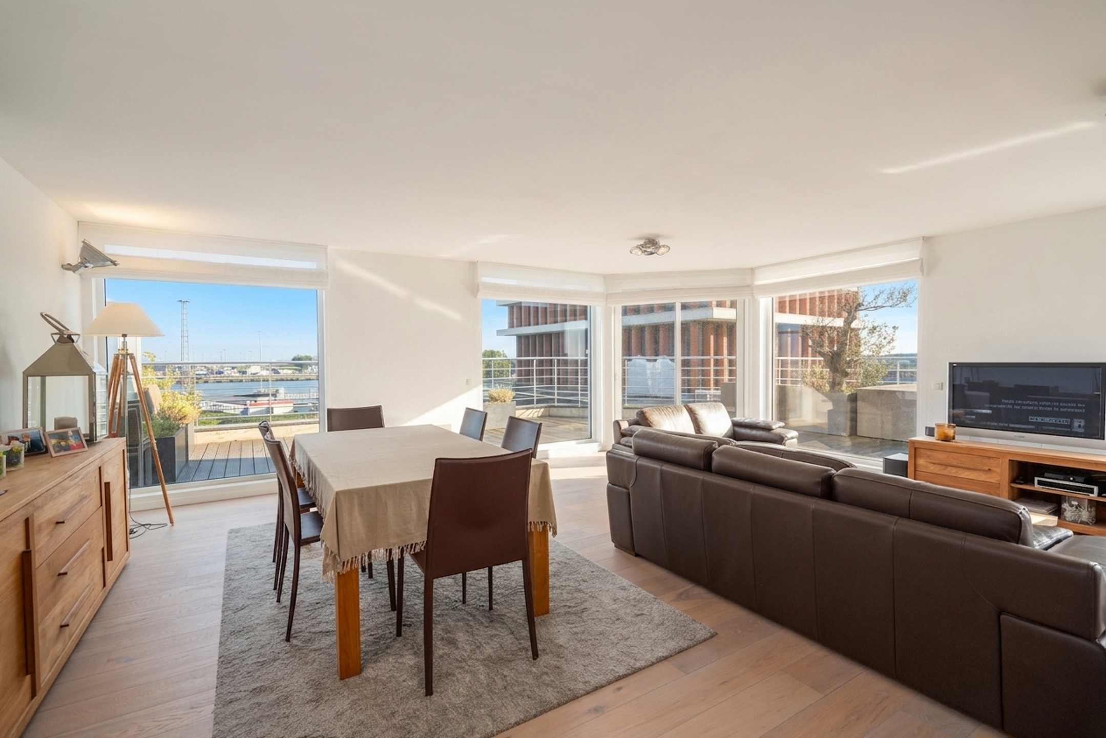 Luxe penthouse met unieke zichten op de jachthaven - foto 4