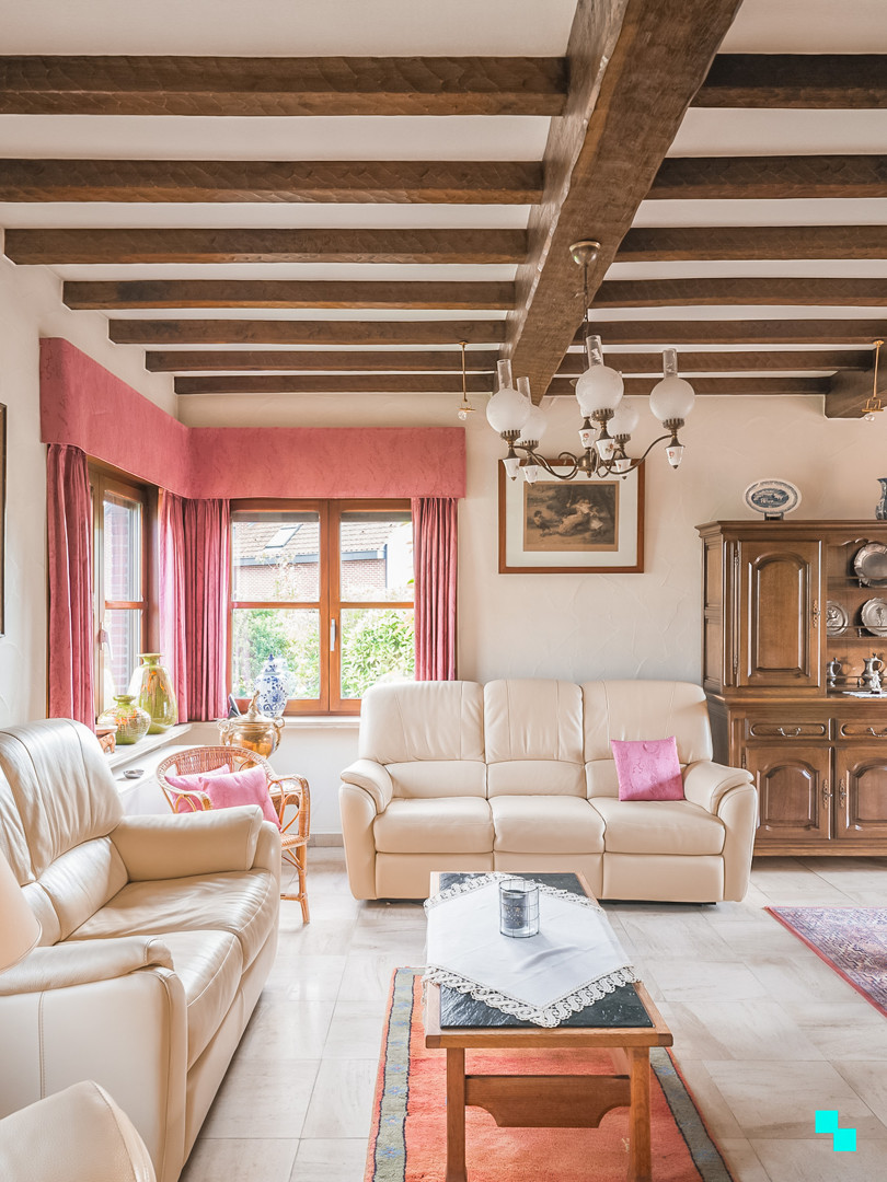 Te renoveren halfopen bebouwing in het hart van Merelbeke - photo 4