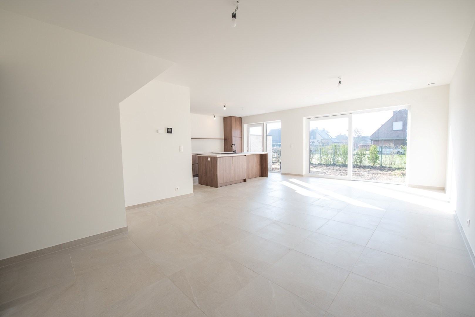 Topper!! Stijlvolle &amp; energiezuinige nieuwbouwwoning met 4 slaapkamers in Waregem - KIJKWONING - foto 3