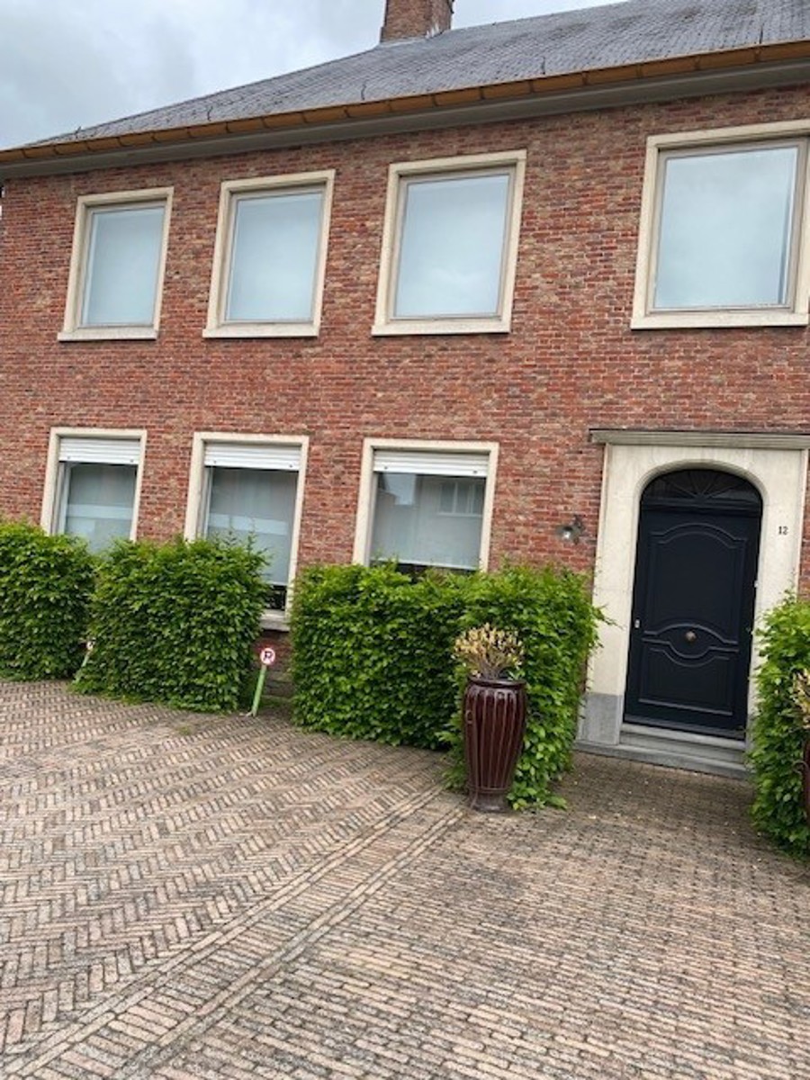 Karaktervol wonen in het hartje van Retie ! - foto 2