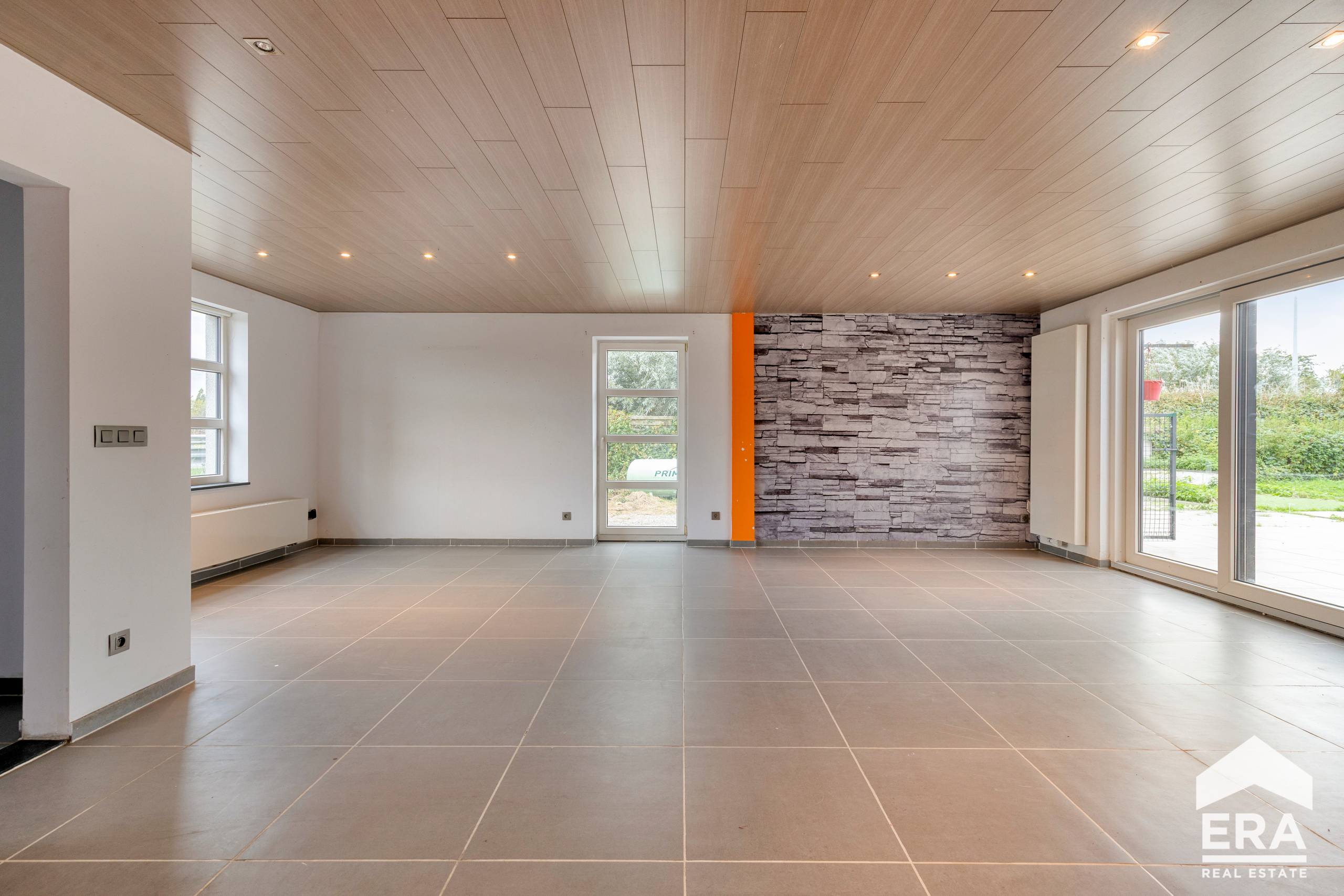 House for sale in Jabbeke with 3 bedrooms - photo 2