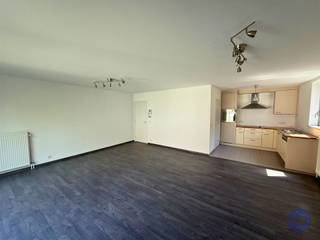 Informatie appartementIn het centrum van Antwerpen achter het Sint-Jansplein, gelegen in een groene en rustige oase zijnde residentie 'het Binnenhof'...
