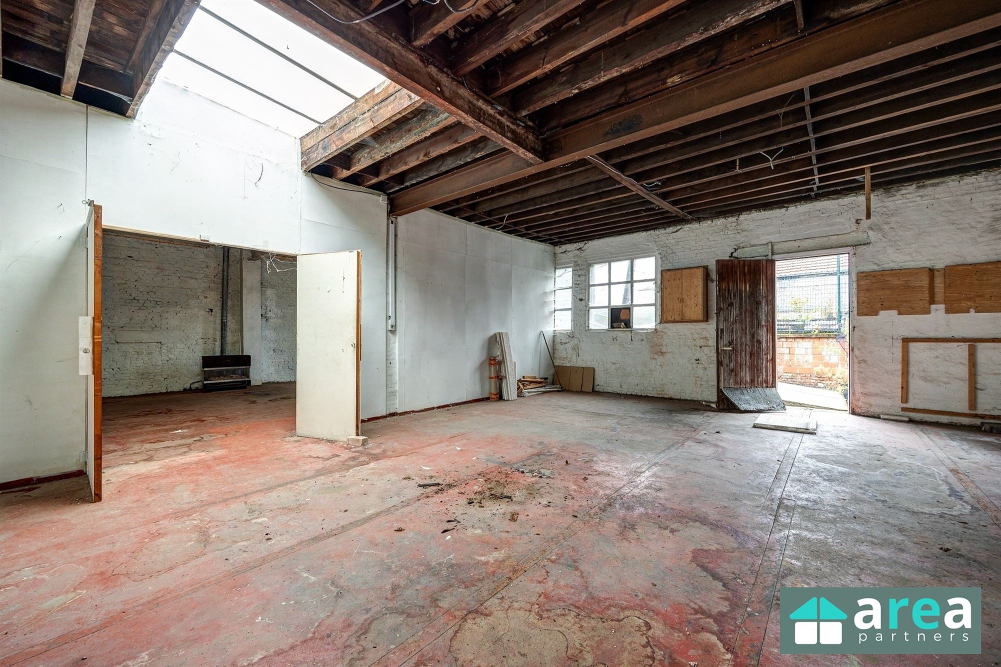 RUIM MAGAZIJN VOOR MEERDERE DOELEINDEN - foto 4