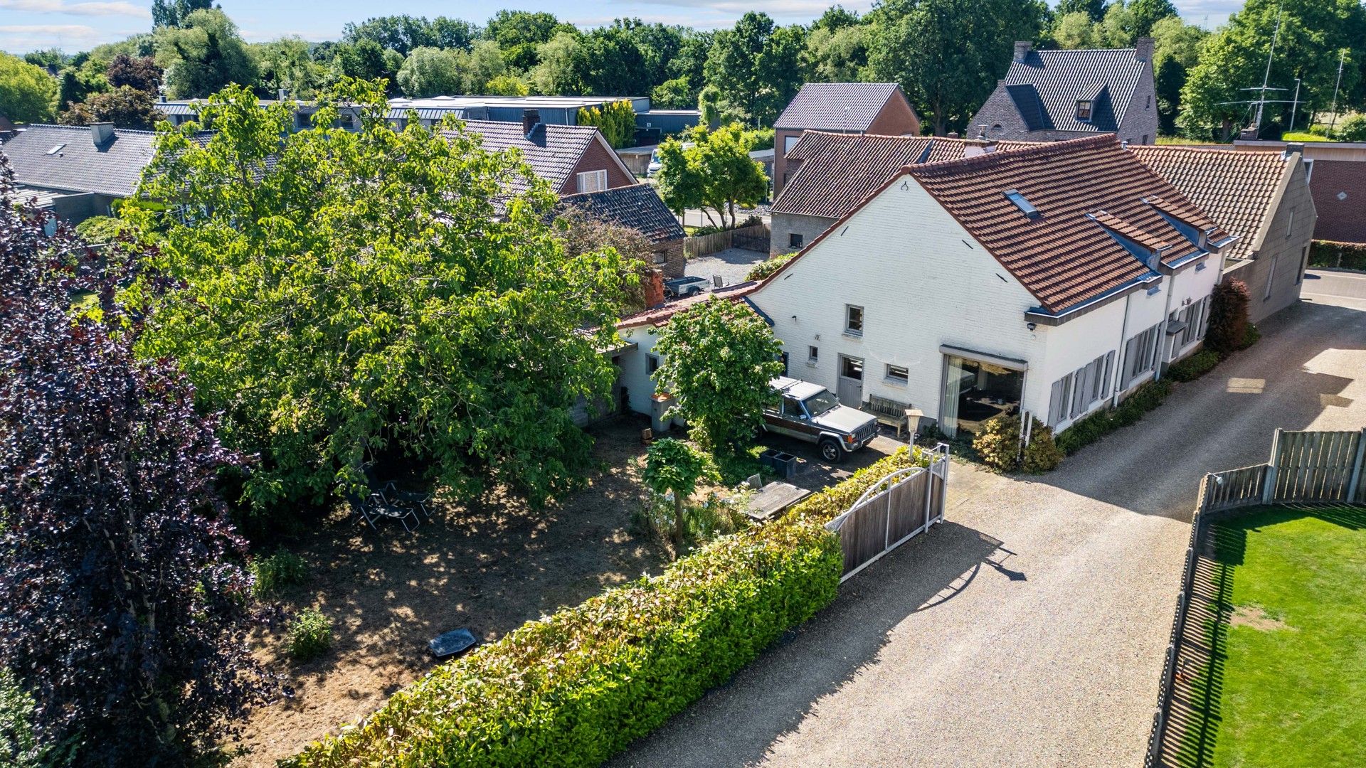 Authentieke hoevewoning met 4 slaapkamers, royale leefruimtes en idyllische ligging in het rozendorp Geistingen - foto 4