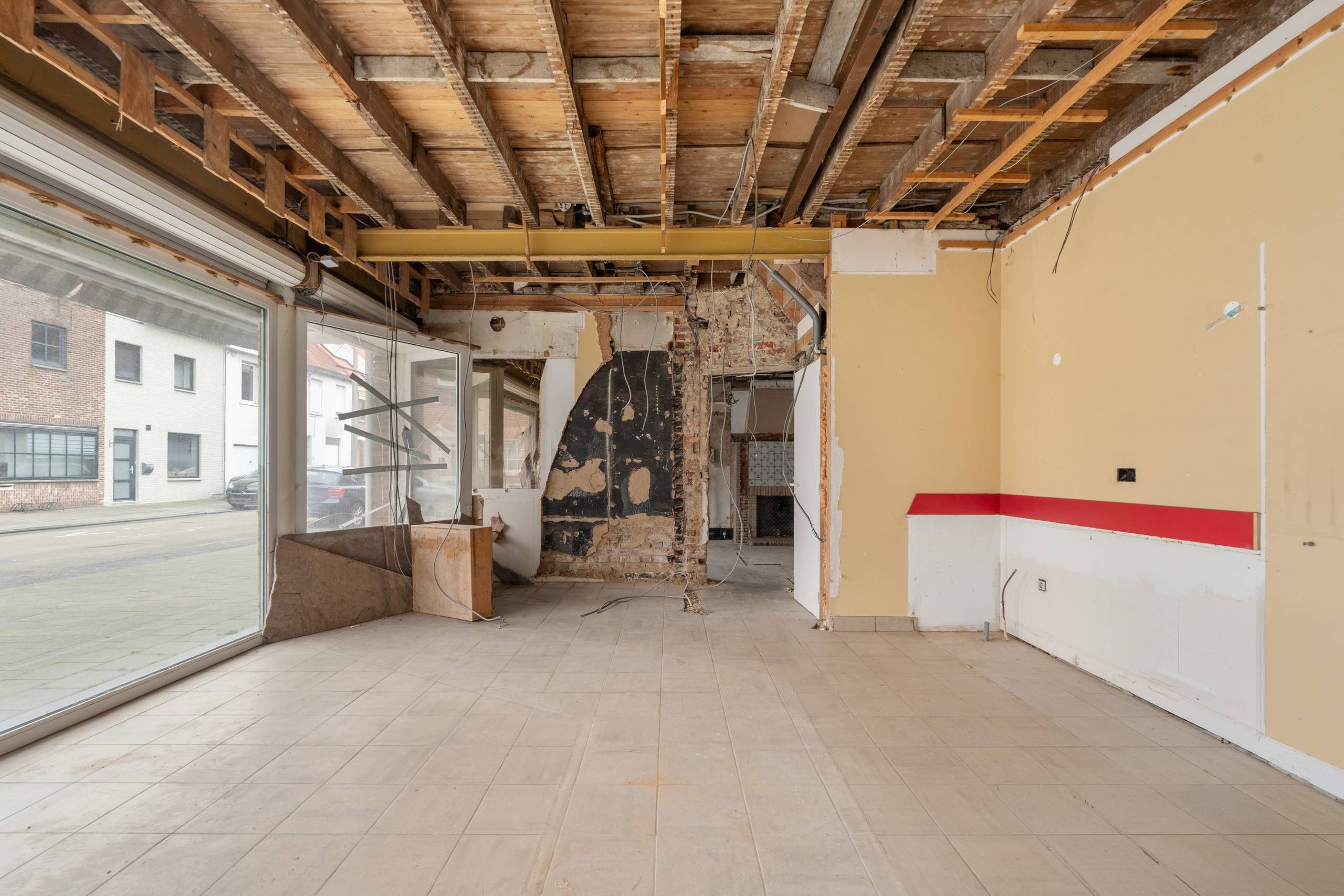 Handelspand met duplex appartement te koop in Harelbeke - foto 3