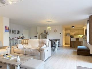 <p>Prachtig en ruim appartement te huur in Baal/Tremelo.</p><p>Je komt het appartement binnen in de inkomhal met gastentoilet. Verder heb je een zeer ruime leefruimte met open keuken, berging/wasplaats, een badkamer en 2 ruime slaapkamers.<br />Aansluitend aan de leefruimte heb je een ruime terras waar het heerlijk vertoeven is.</p><p>Dit appartement wordt bemeubeld verhuurd, verder is het ook voorzien van rolluiken, vliegramen, ...</p><p>Kortom meteen instapklaar en energiezuinig!</p><p>Vrij vanaf 1/10/2026 !!!</p><p>Interesse? Neem zeker contact op voor meer informatie of een bezoek ter plaatse. Bel ons dan op 016 90 10 21 of mail naar info@future-home.be.</p>