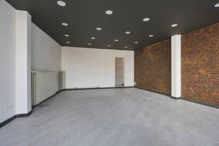 Commercial for sale in Asse