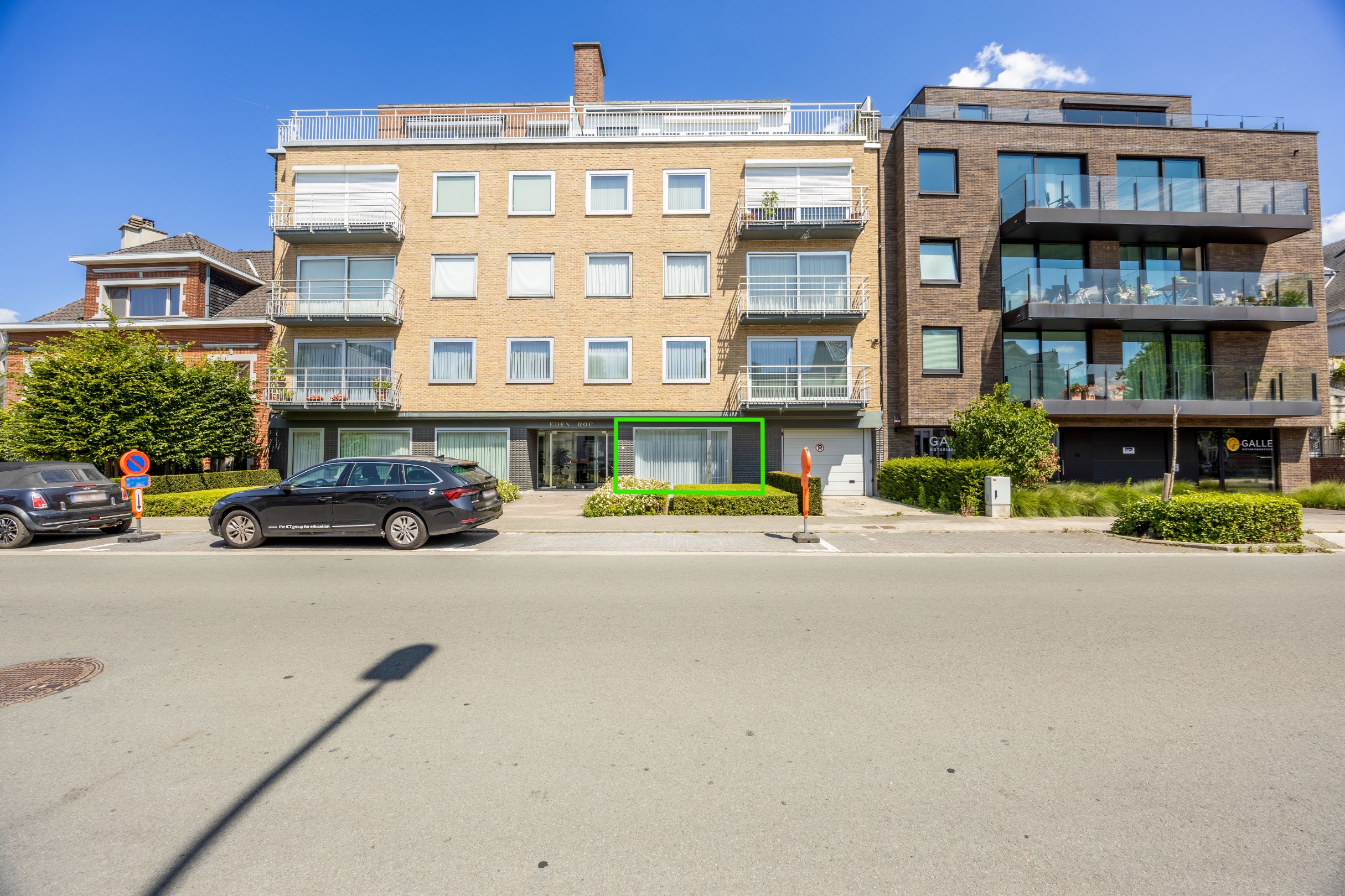 CENTRAAL GELEGEN OPGEFRIST APPARTEMENT - foto 1