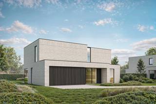 In deze rustige woonbuurt in Oekene, een deelgemeente van Roeselare, bouwen we binnenkort 2 nieuwe vrijstaande woningen. Je woont hier op wandel- en fietsafstand van
winkels, scholen en openbaar vervoer, en met de auto ben je via de N36 in geen tijd op de E403 richting Brugge of Kortrijk.
De woningen in de Boerenkrijglaan worden gebouwd in een strakke, moderne architectuur. Beide woningen beschikken over ruime slaapkamers waarvan één met ruimte voor een
dressing, en een royale leefruimte. Lot 7 telt een extra slaapkamer, een bureau op het gelijkvloers en een geïntegreerde carport voor 2 auto’s. Lot 8 heeft daarnaast grote raampartijen voor maximale lichtinval en een garage.
De afwerking kies je helemaal zelf. Dankzij het ruime afwerkingsbudget stel je jouw keuken, badkamer en vloeren samen volledig naar eigen smaak.
Duurzaamheid staat centraal. Alle woningen zijn uitgerust met een warmtepomp, vloerverwarming en zonnepanelen. Dat resulteert in een E peil van 20 en een lage energiekost, vandaag én in de toekomst.
Een kijkje nemen? Je vindt de ingang van deze kleinschalige verkaveling tussen Sint-Eloois-Winkelsestraat 42 en 44. Of contacteer ons en ontdek alle details!