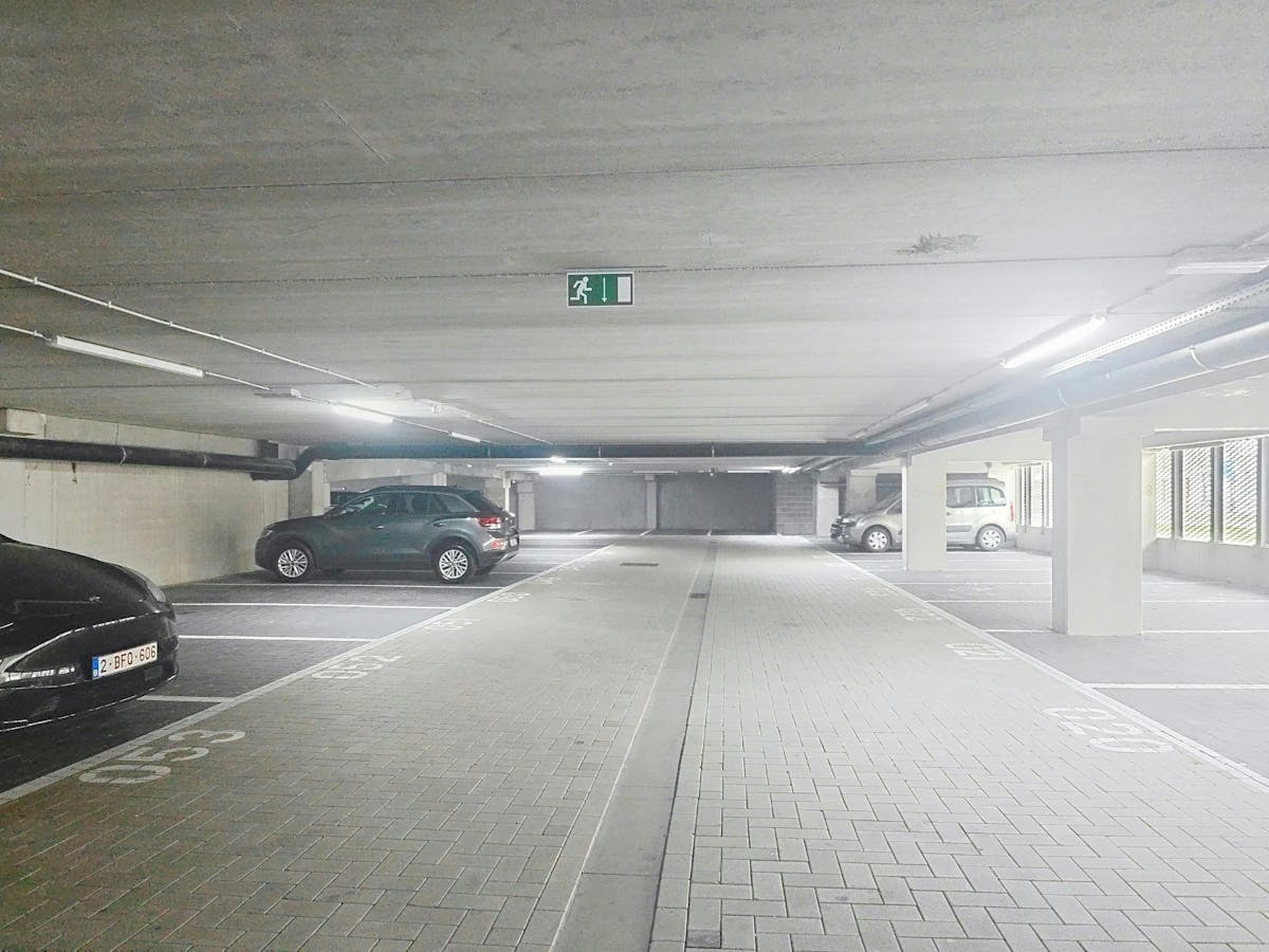 4 parking spaces for sale near Blankenberge station - photo 3