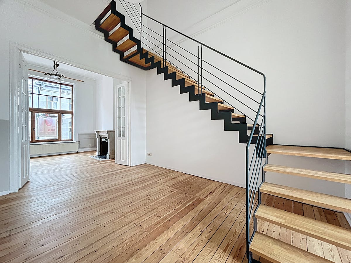 Brabançonne: Triplex 3/4 slpk en 3 badk met terras en tuin - foto 2