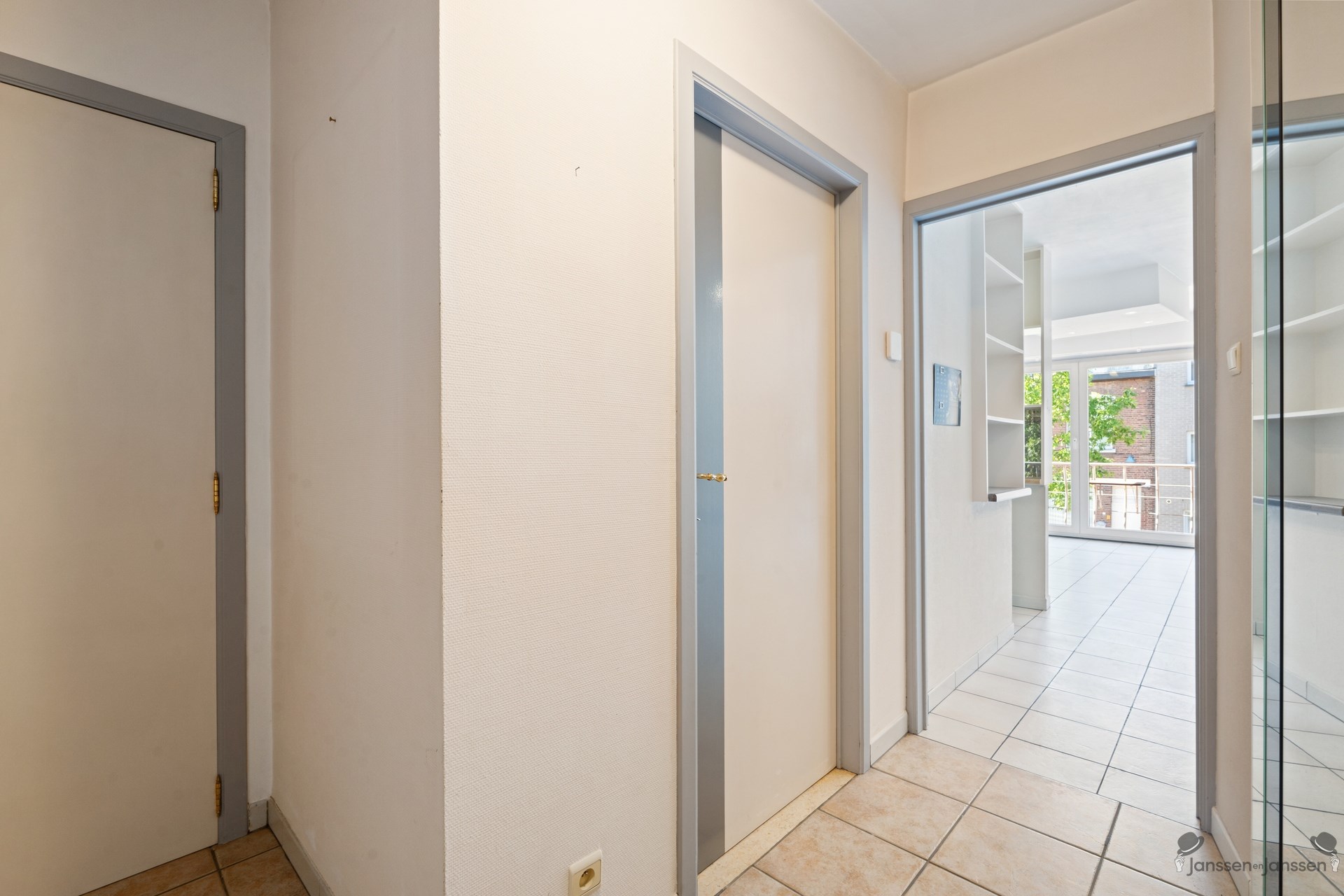 appartement - photo 2