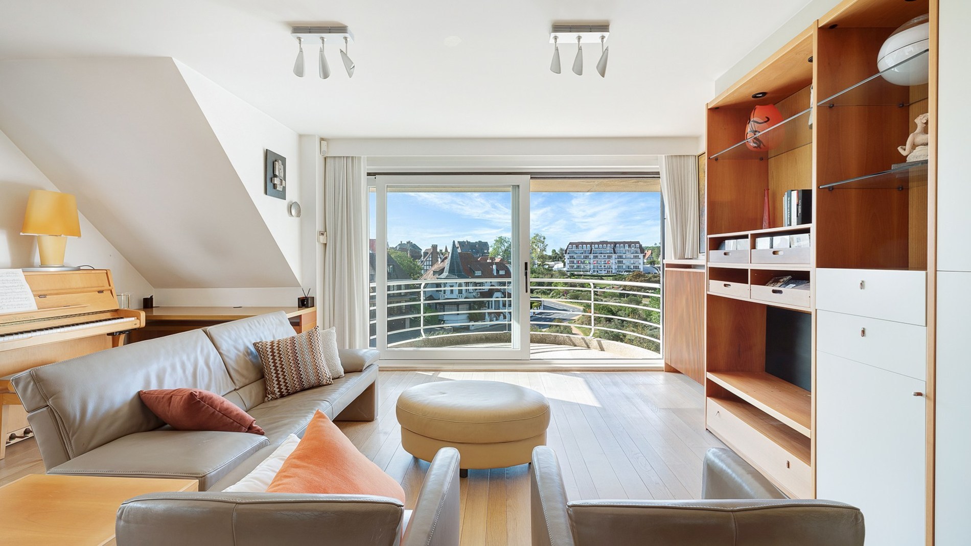 Apartment for sale in Knokke with 2 bedrooms - photo 3