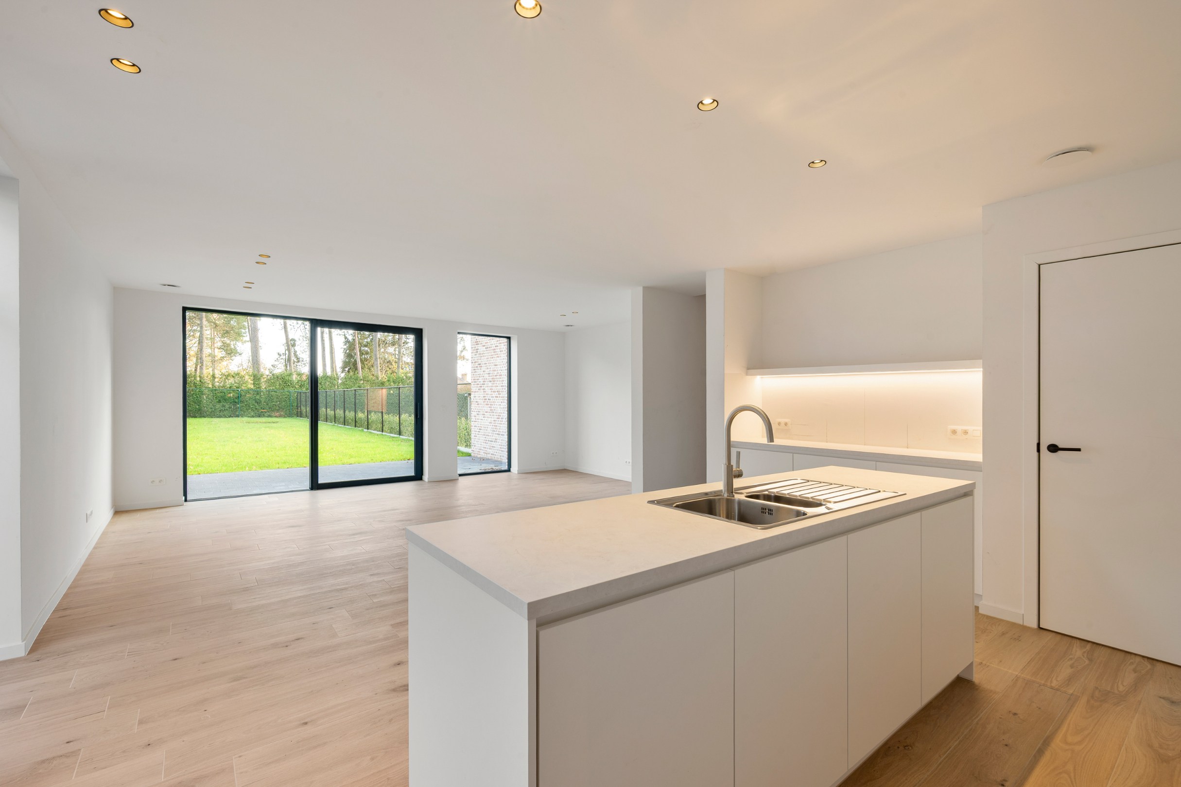 House for sale in Lille with 4 bedrooms - photo 3