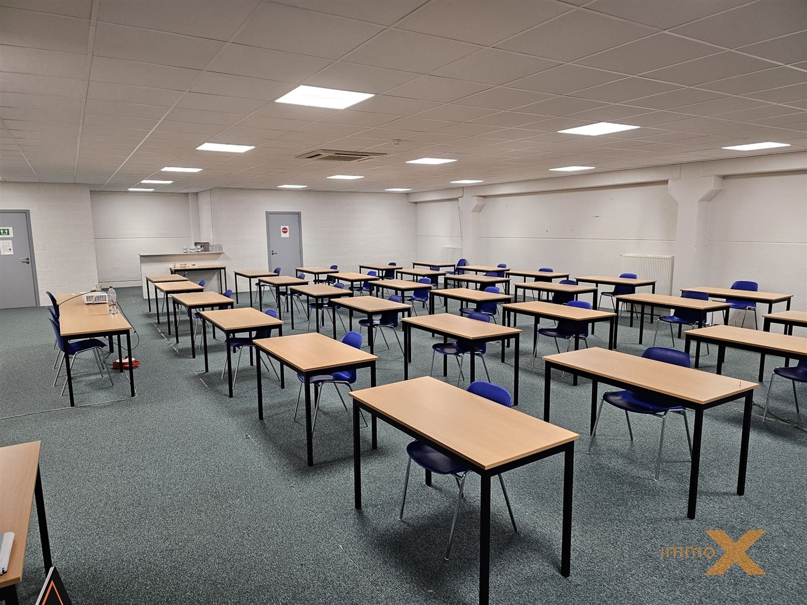 Commercial à louer à Gand - photo 3