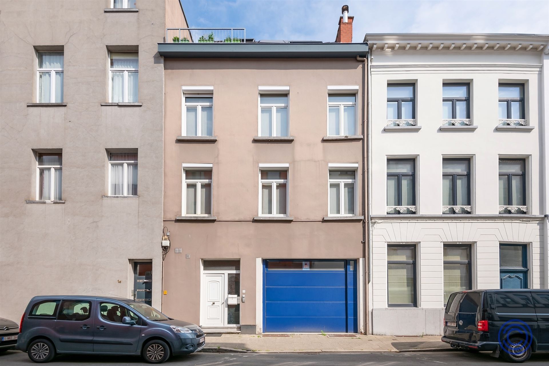 House for sale in Antwerp with 4 bedrooms - photo 1