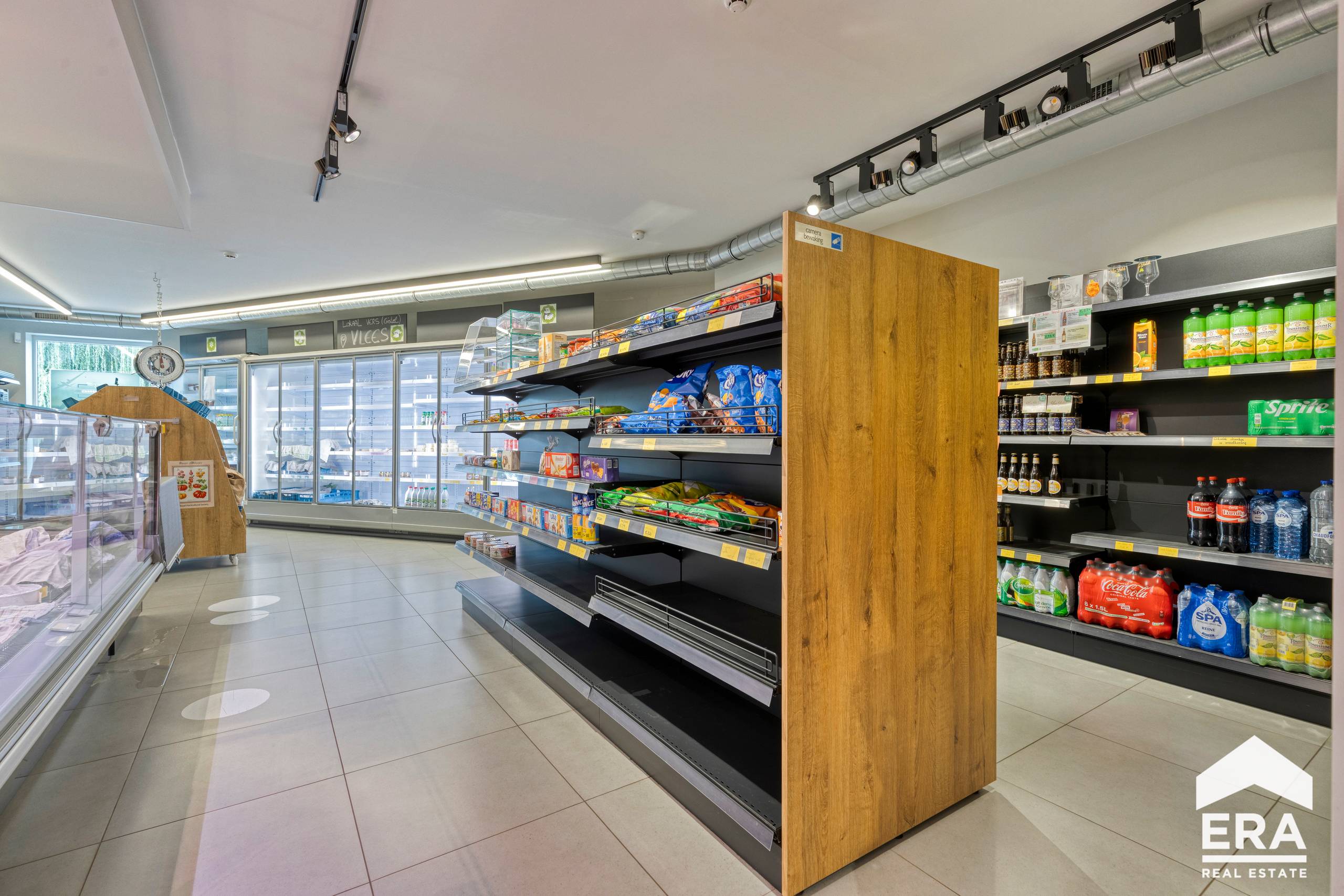 Commercial à vendre à Gistel avec 3 chambres - photo 5