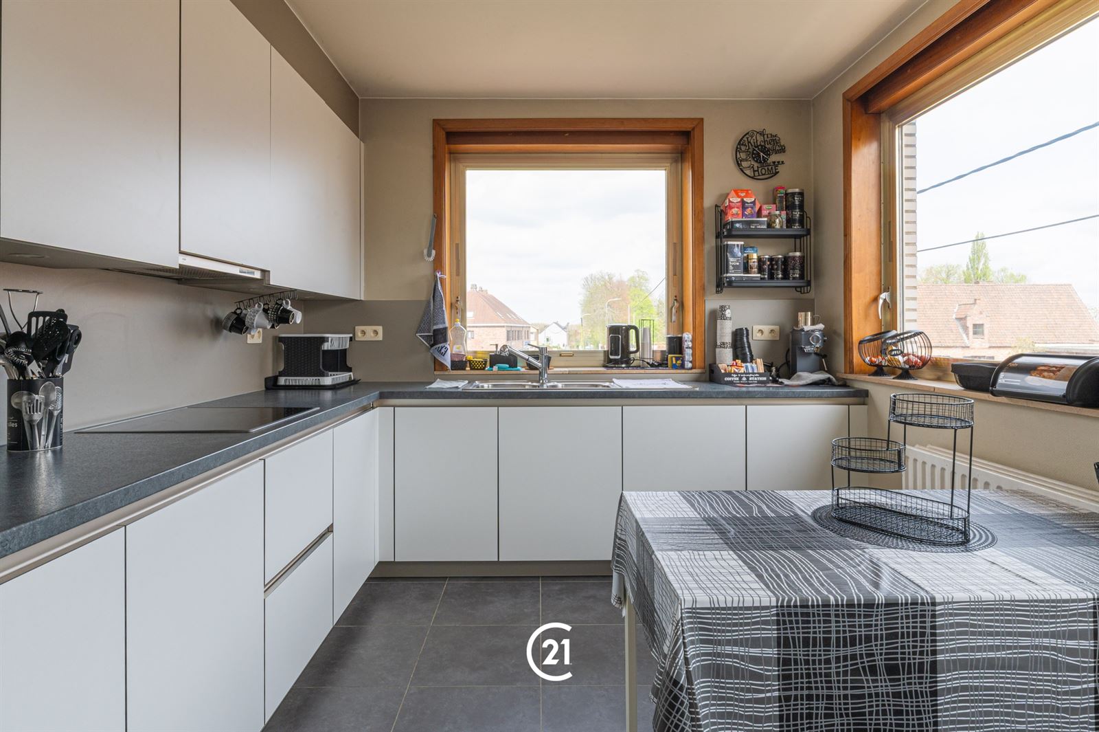 Ruim 2-slaapkamerappartement op een rustige ligging! - foto 4