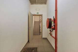 Moderne studentenkamer op 200m station Mechelen!Deze studentenkamer maakt deel uit van een studentenhuis met 18 kamers, verspreid over 2 losstaande...