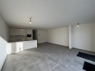 Modern gelijkvloers appartement met ruim terras in Asse!Wenst u een bezoek te brengen aan dit appartement, maak dan enkel een afspraak online 24/24...