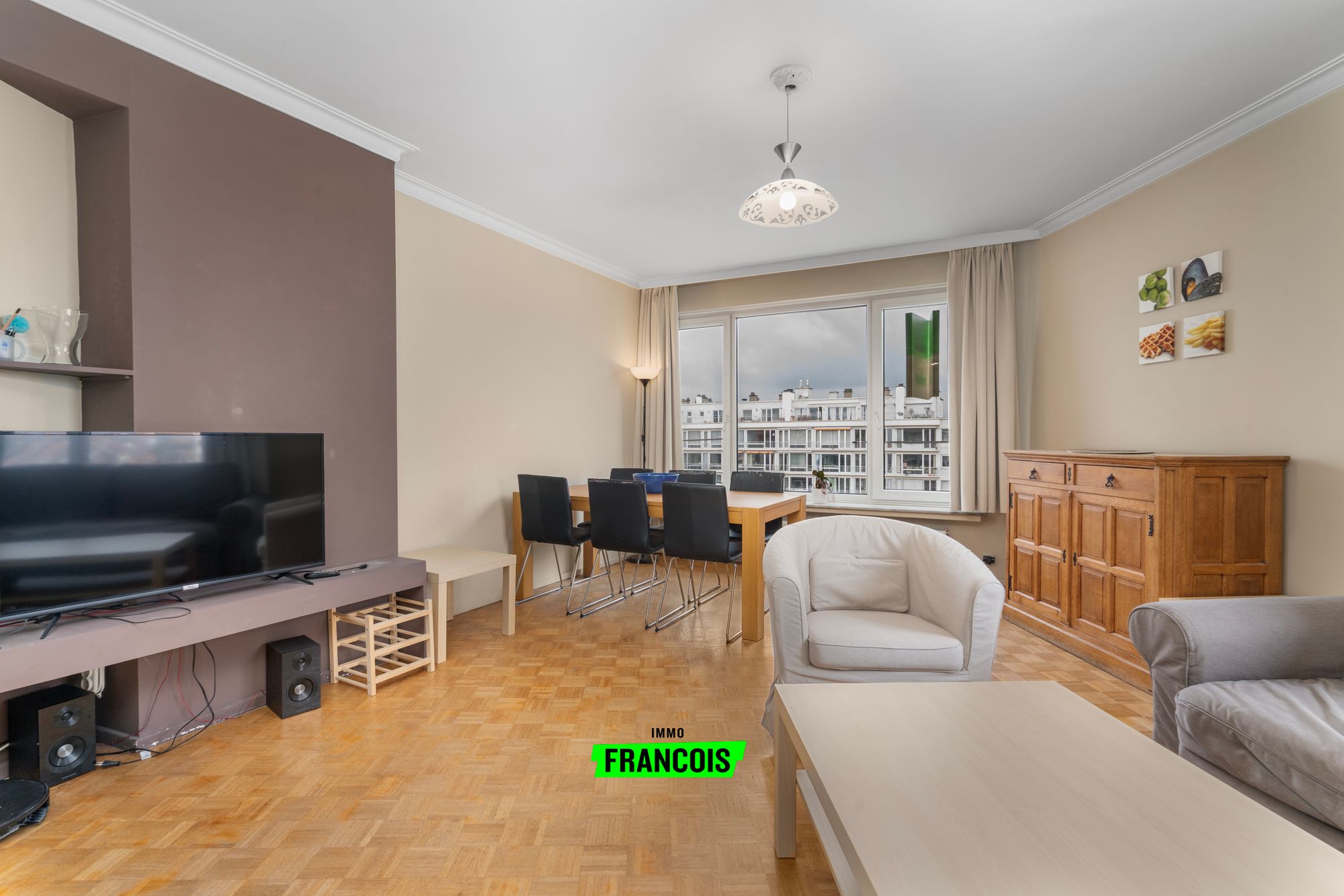 Prachtig 2-slaapkamerappartement met panoramisch uitzicht op Square Marguerite - foto 1