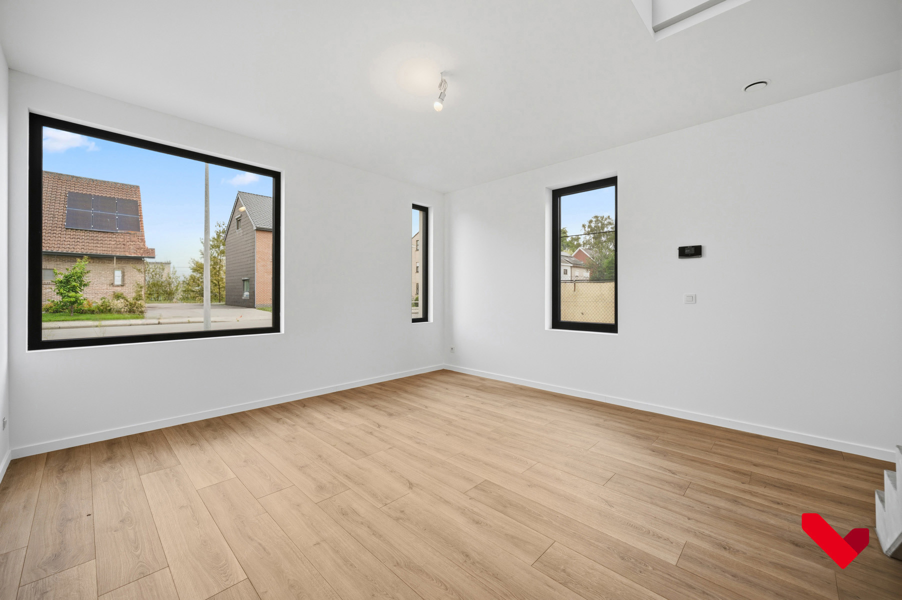 Mooi afgewerkte nieuwbouwwoning - foto 2