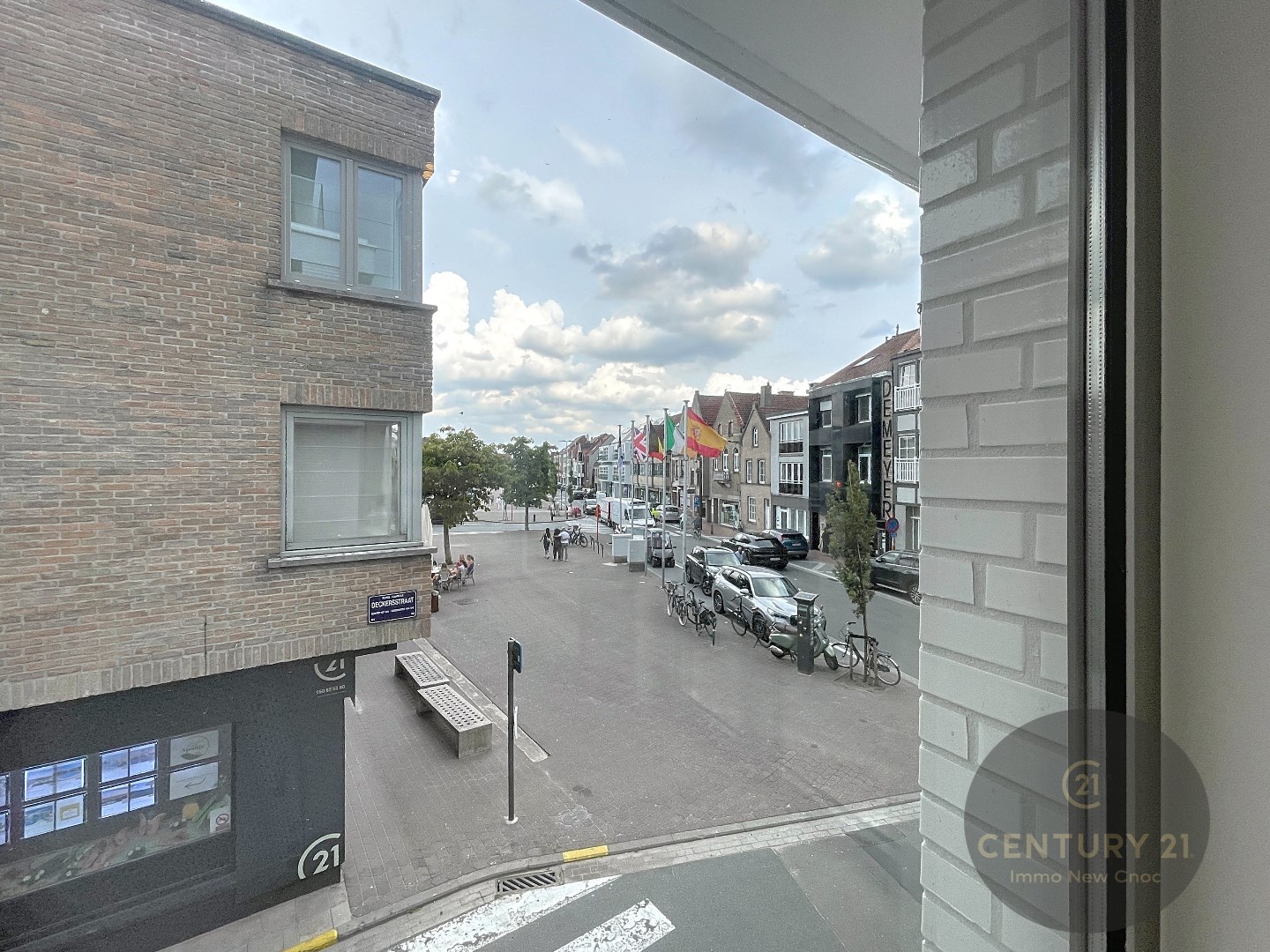 Apartment for sale in Knokke-Heist with 2 bedrooms - photo 3
