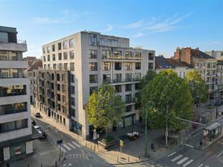 Emplacement souterrain (-1) numéro 8, facilement accessible, à vendre dans la résidence Pelikaan, récemment construite en 2009. Libre à la...