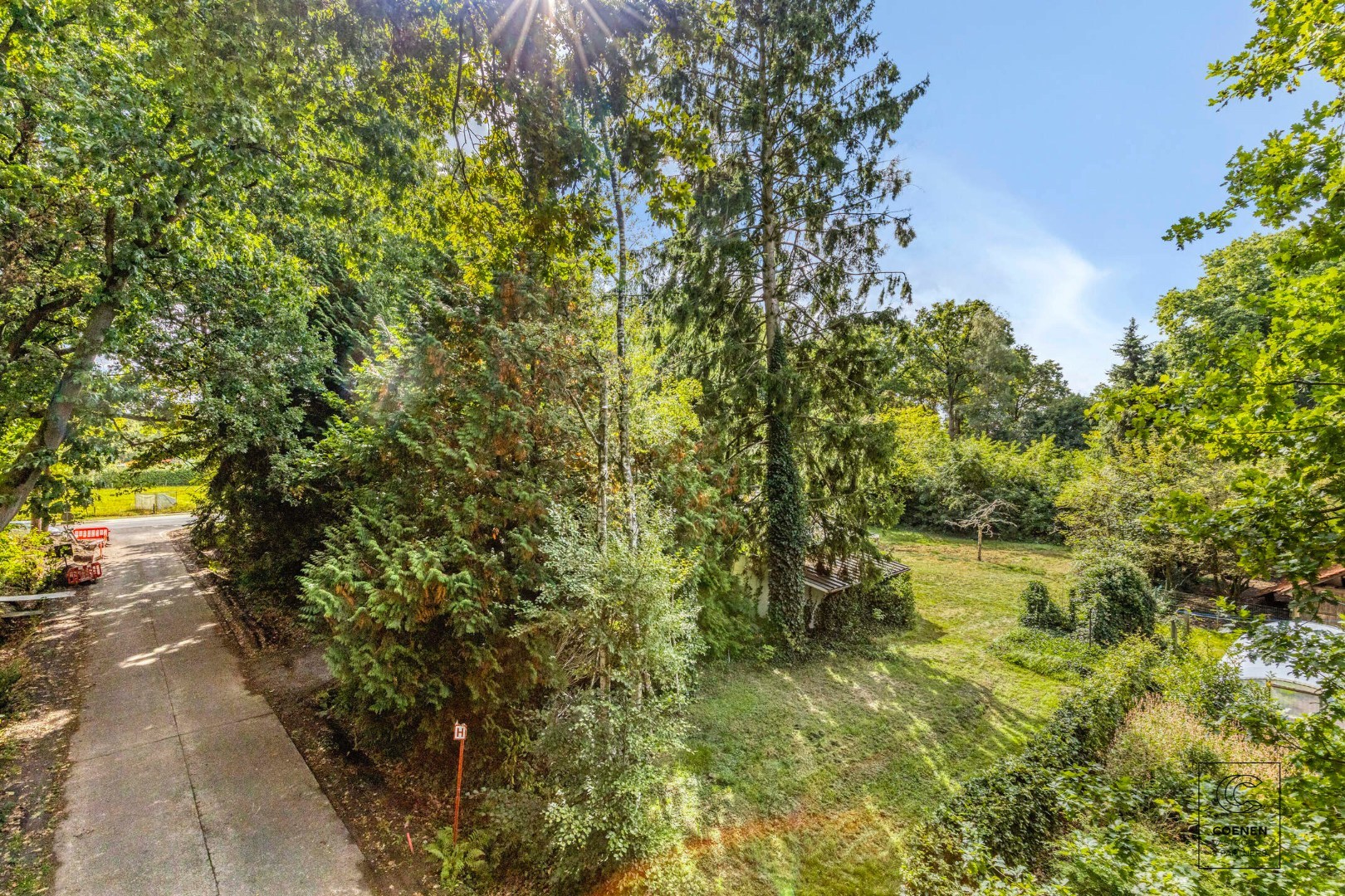 Volledig te renoveren/af te breken woning op prachtig perceel van 2682 m² te Schilde! - foto 1