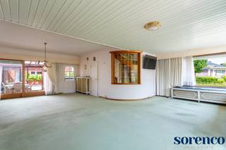 Ruime, op te frissen half open bebouwing op een uitstekende locatie in Aartselaar. Gelegen in een zeer rustige buurt en op wandelafstand van...