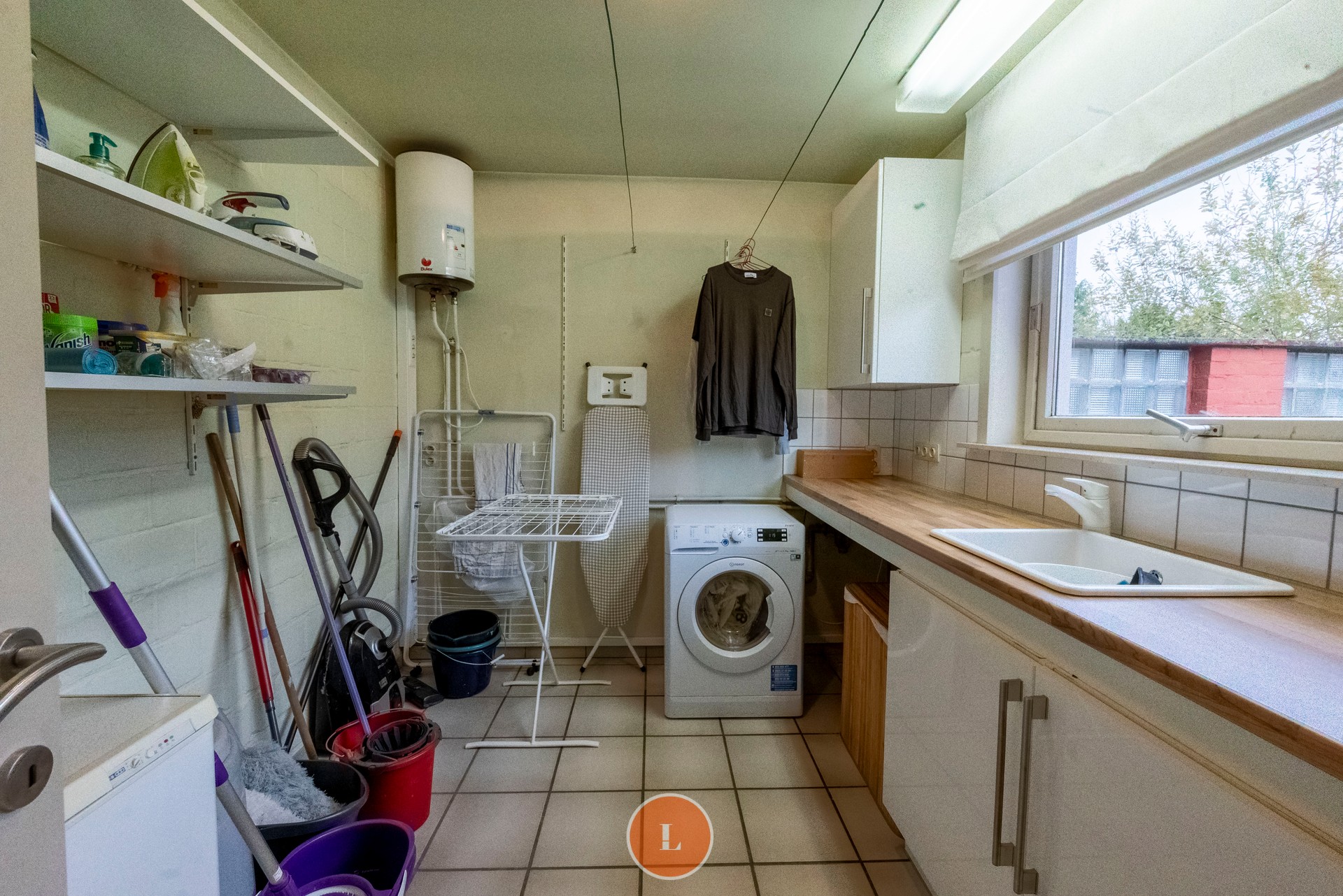 Handelspand met instapklaar zeer ruim duplexappartement. - foto 5