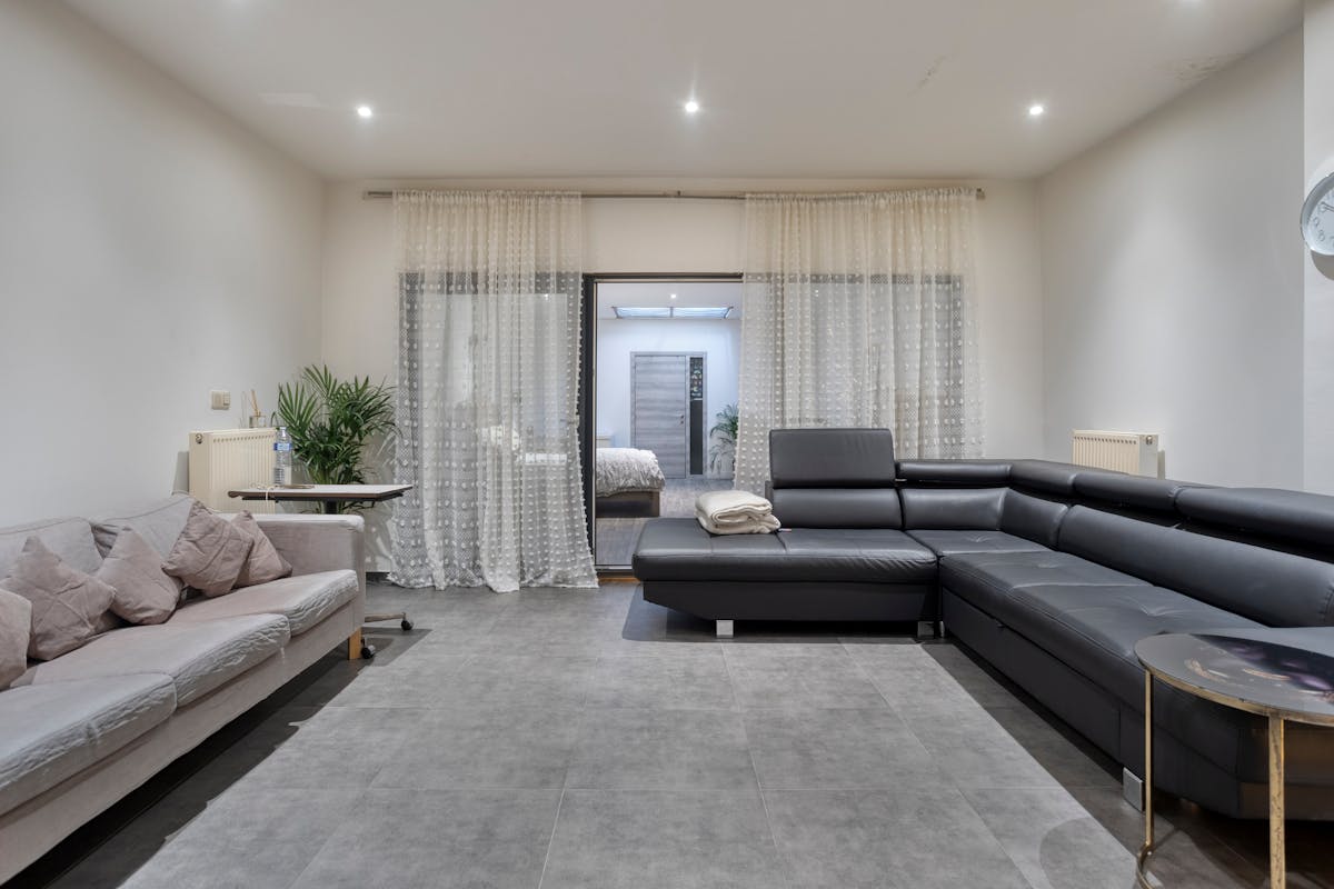 Huis van ca. 220 m² te koop in Borgerhout - foto 3