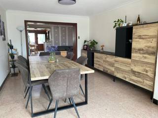 Op zoek naar een verder af te werken woning op een rustige locatie? Deze woning (op 363 m²) biedt de ideale kans voor wie houdt van aanpakken en...